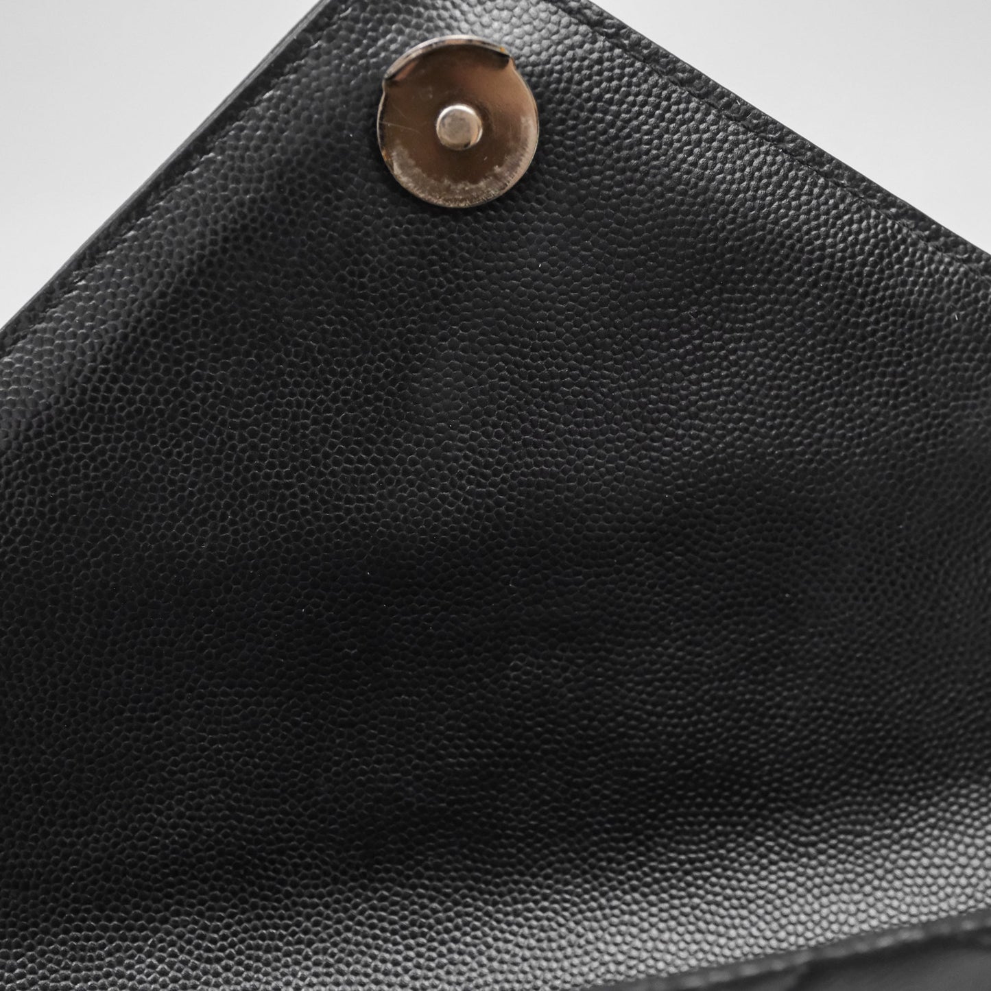 Saint Laurent Envelope Medium So Black Caviar