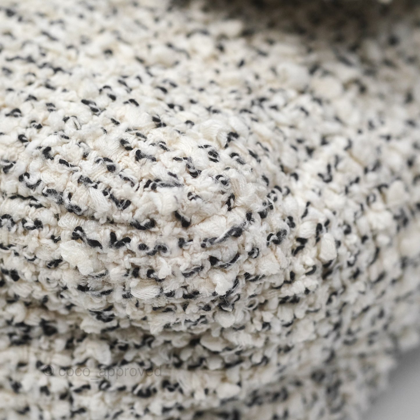 Chanel 19 Small Tweed Oreo Cream Mixed Hardware