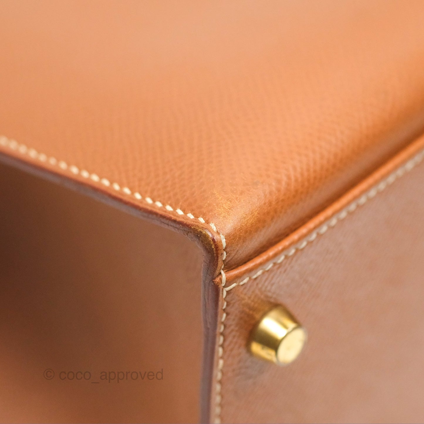 Hermès Kelly 32 Sellier Gold Epsom Gold Hardware