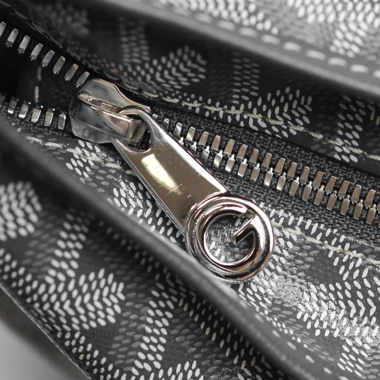 Goyard Bohème Hobo Bag Grey Goyardine Canvas