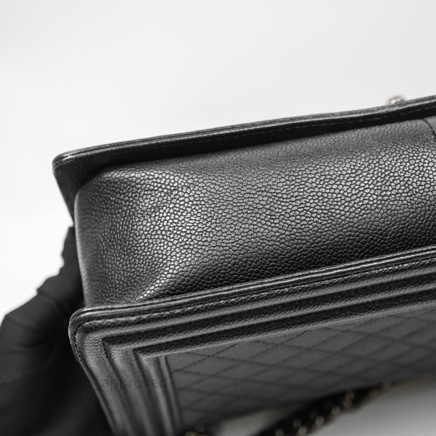 Chanel Quilted New Medium Boy Black Caviar Ruthenium Hardware