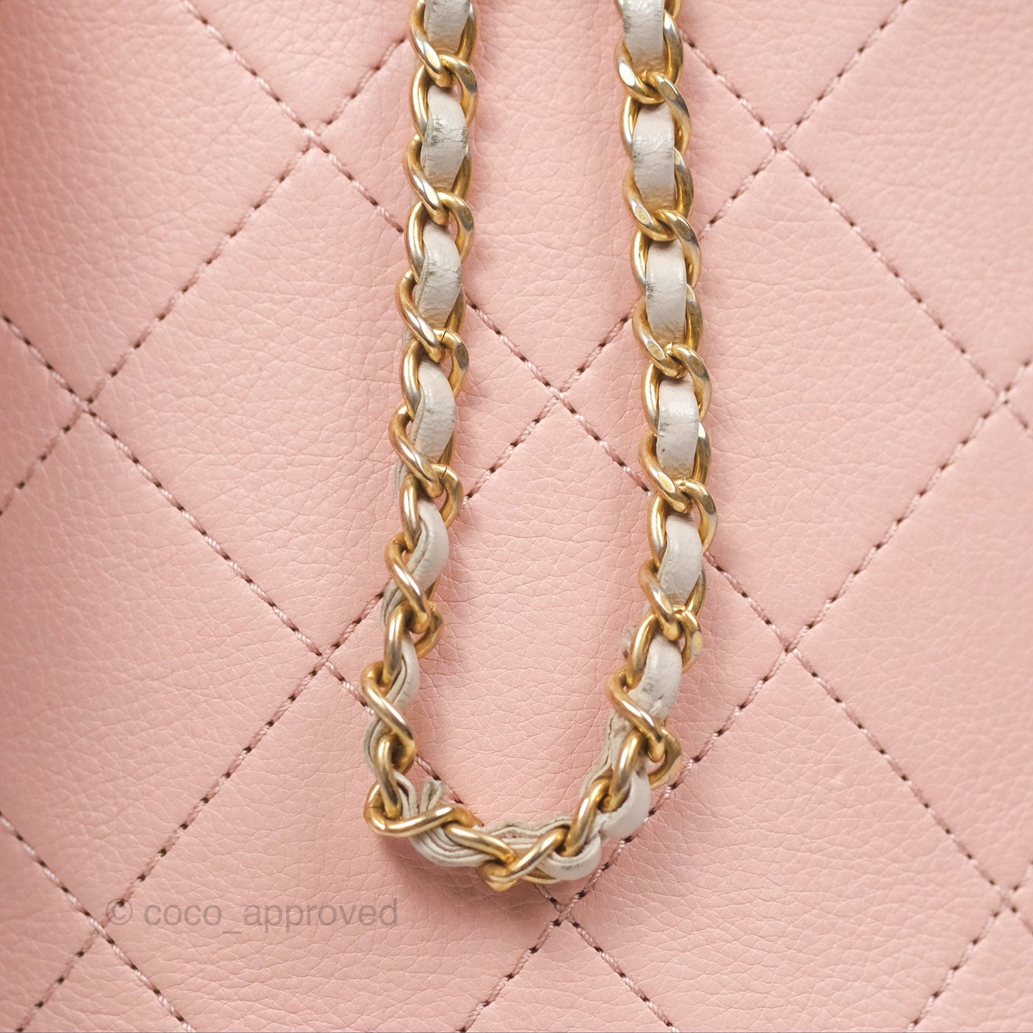 Chanel Quilted Top Handle Drawstring Bucket Bag Calfskin Tweed Pink Aged Gold Hardware