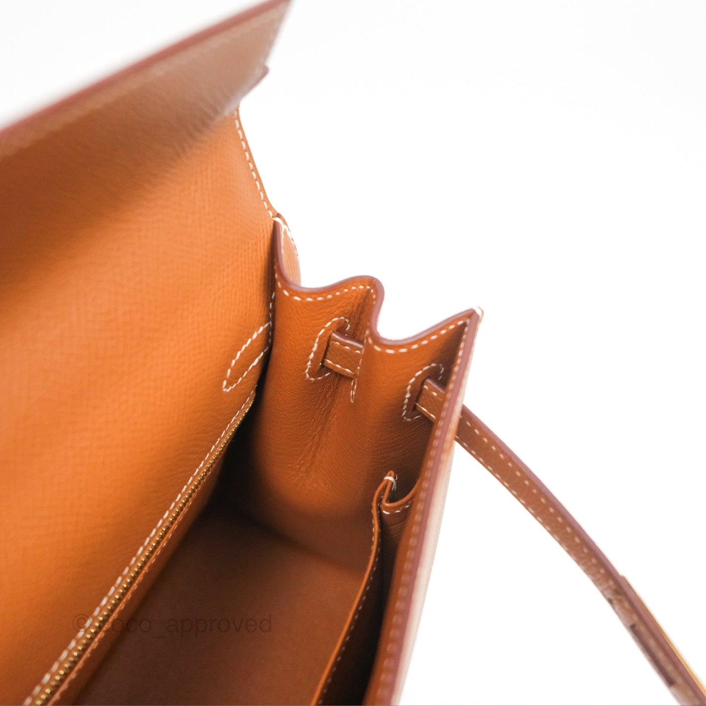 Hermès Kelly 25 Sellier Gold Epsom Gold Hardware