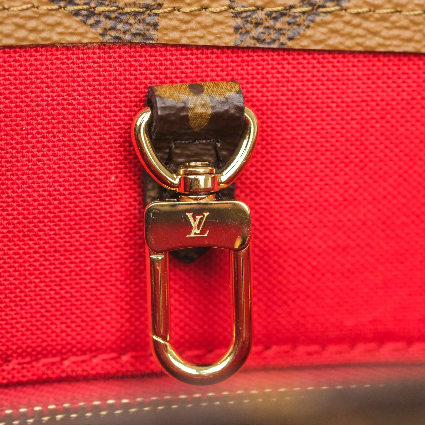 Louis Vuitton OnTheGo PM in Monogram Reverse Canvas