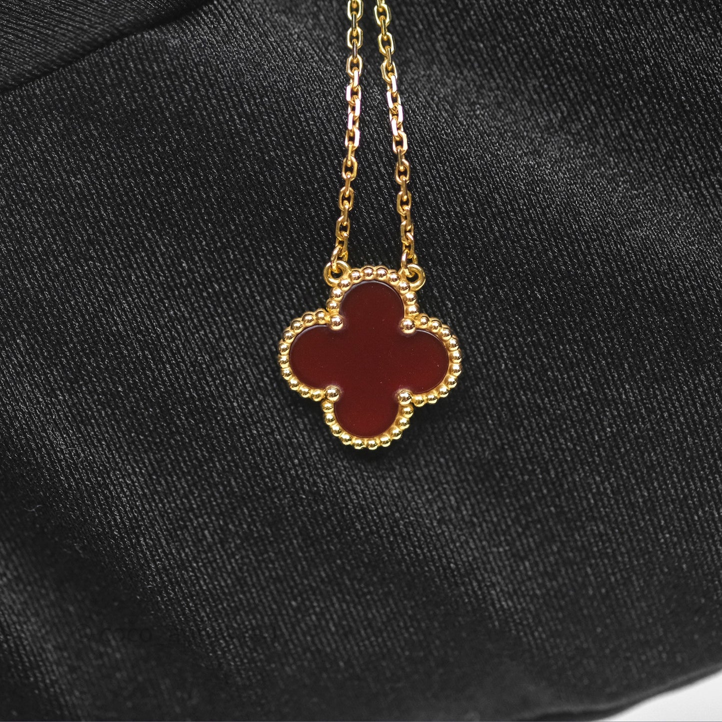 Van Cleef & Arpels Vintage Alhambra Pendant Red Carnelian Yellow Gold