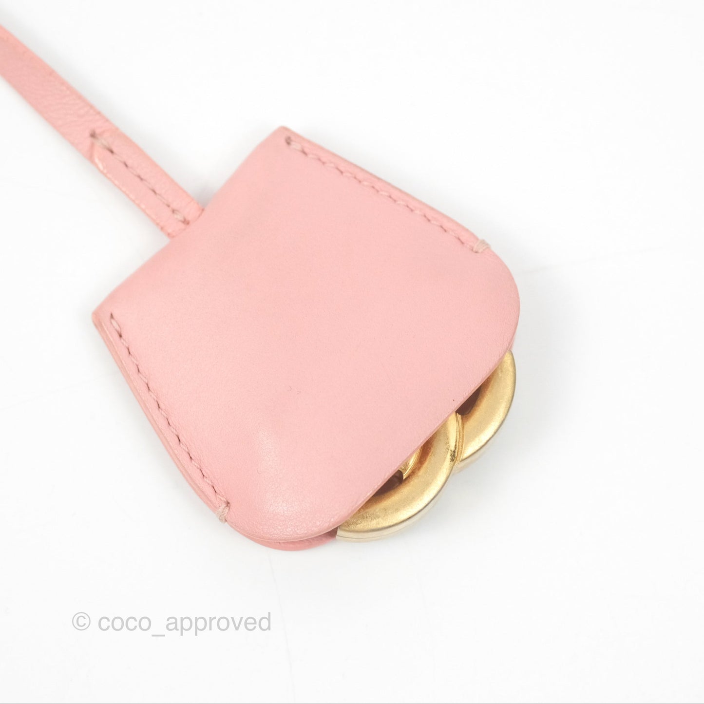 Chanel Quilted Medium CC Filigree Vanity Case Pink Caviar Gold Hardware