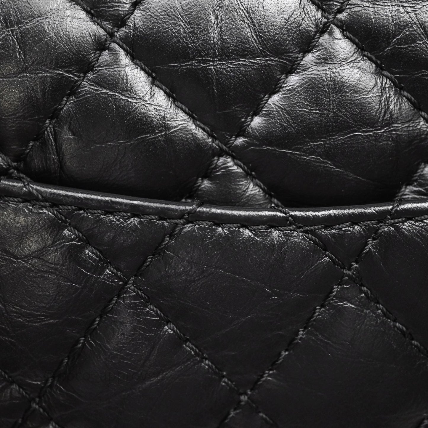 Chanel Reissue 225 Quilted Aged Calfskin Black Aged Gold Hardware