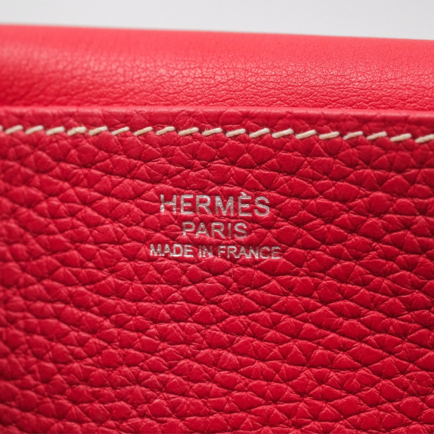 Hermès Halzan 31 Rouge Casque Clemence Palladium Hardware