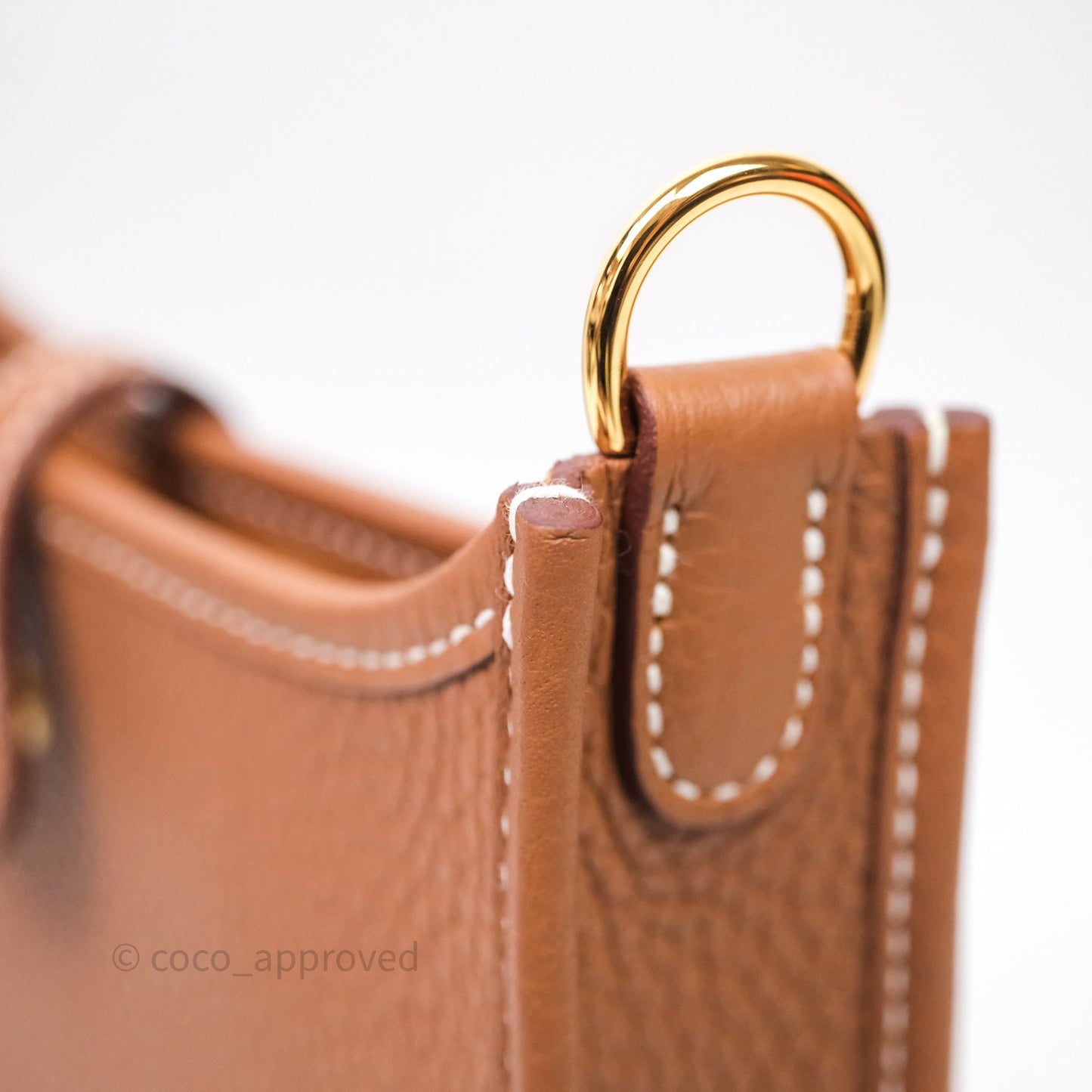 Hermès Mini Evelyne 16 Gold 37 Clemence Gold Hardware