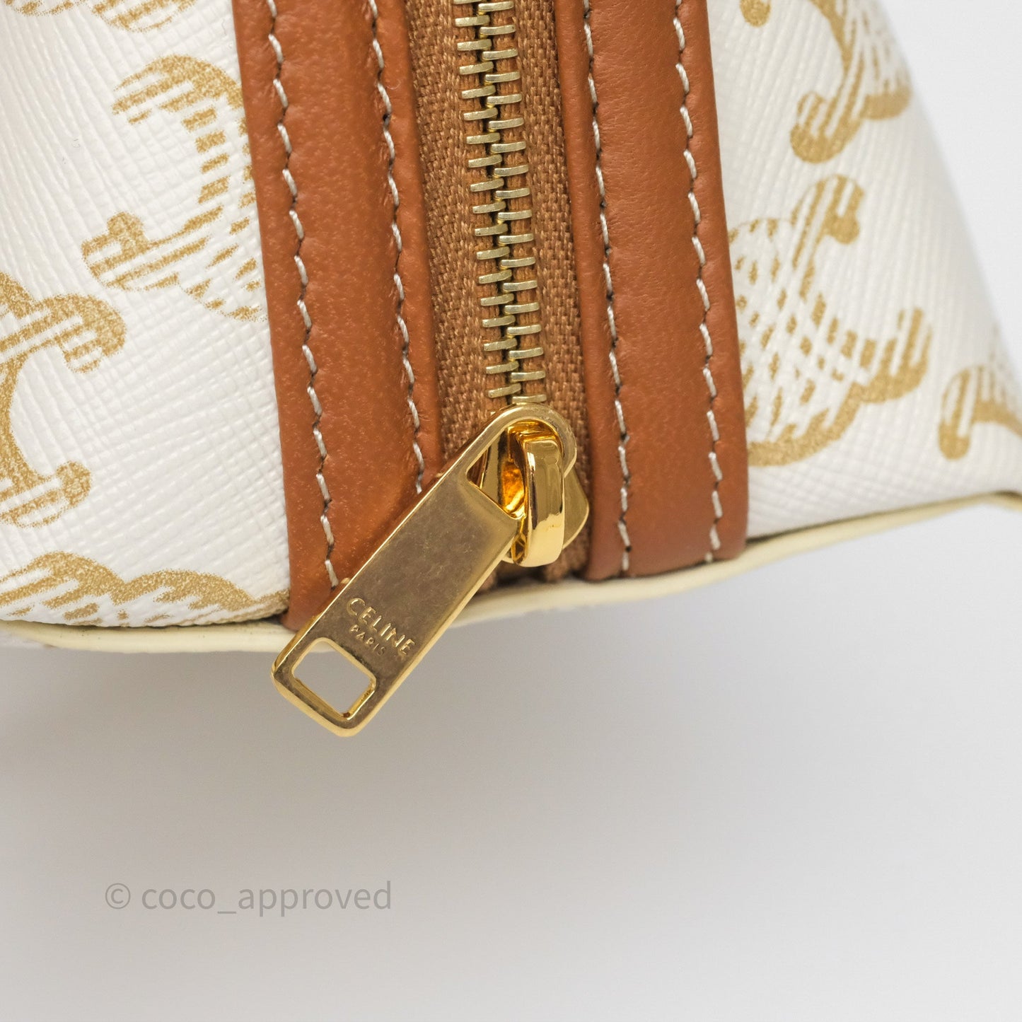 Celine Clutch With Chain Triomphe Canvas Lambskin White/Tan