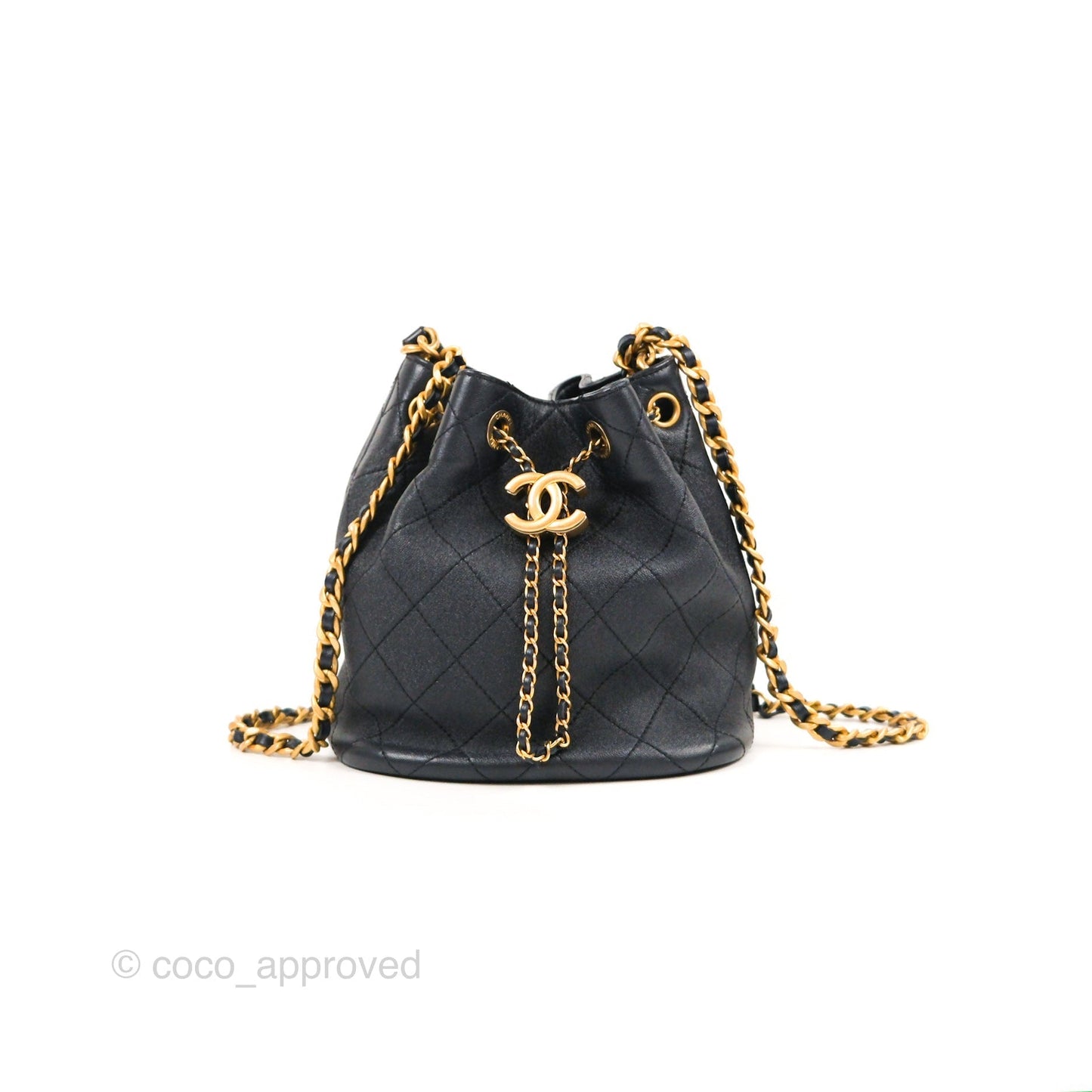 Chanel Quilted Top Handle Drawstring Bucket Bag Iridescent Navy Calfskin Aged Gold Hardware