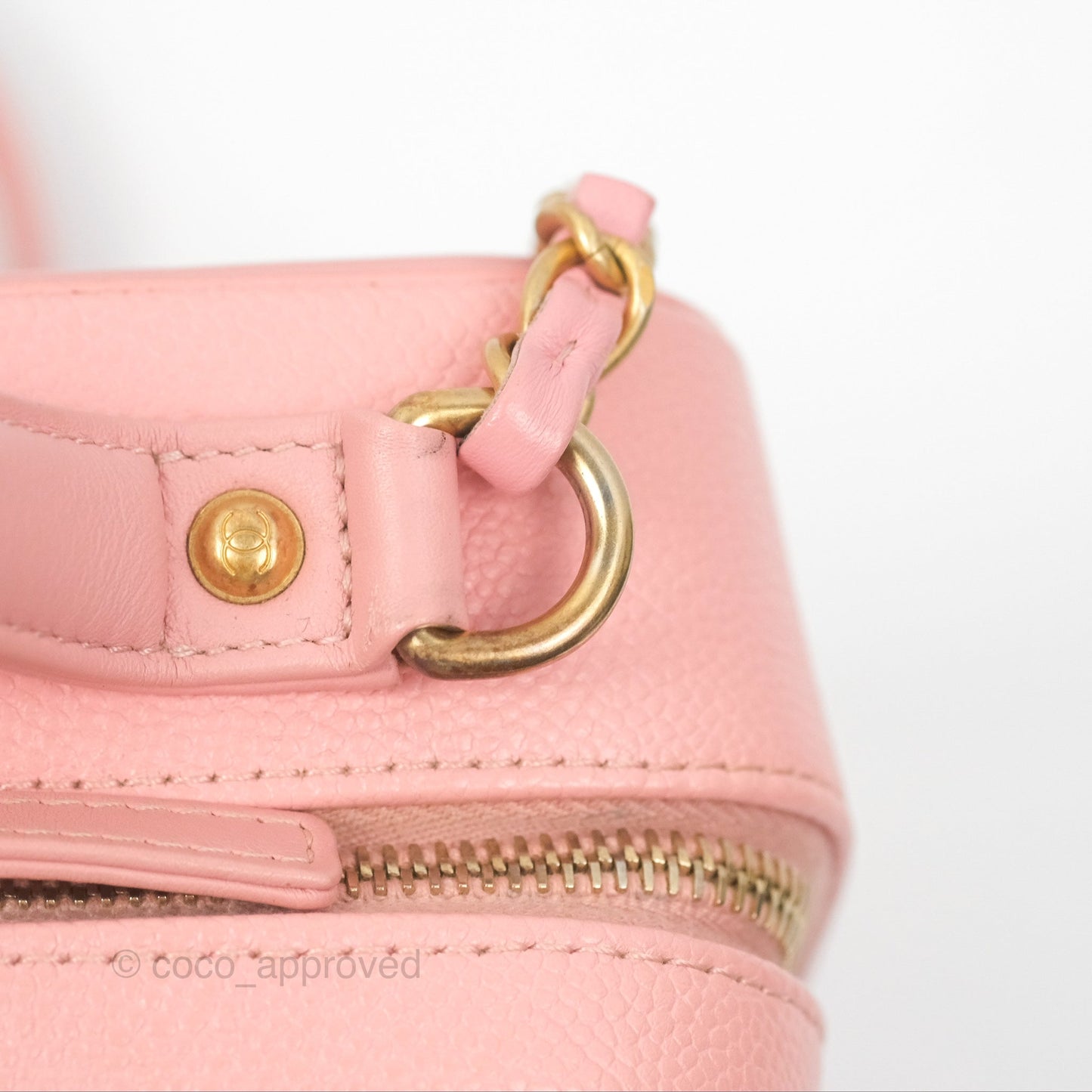 Chanel Quilted Medium CC Filigree Vanity Case Pink Caviar Gold Hardware