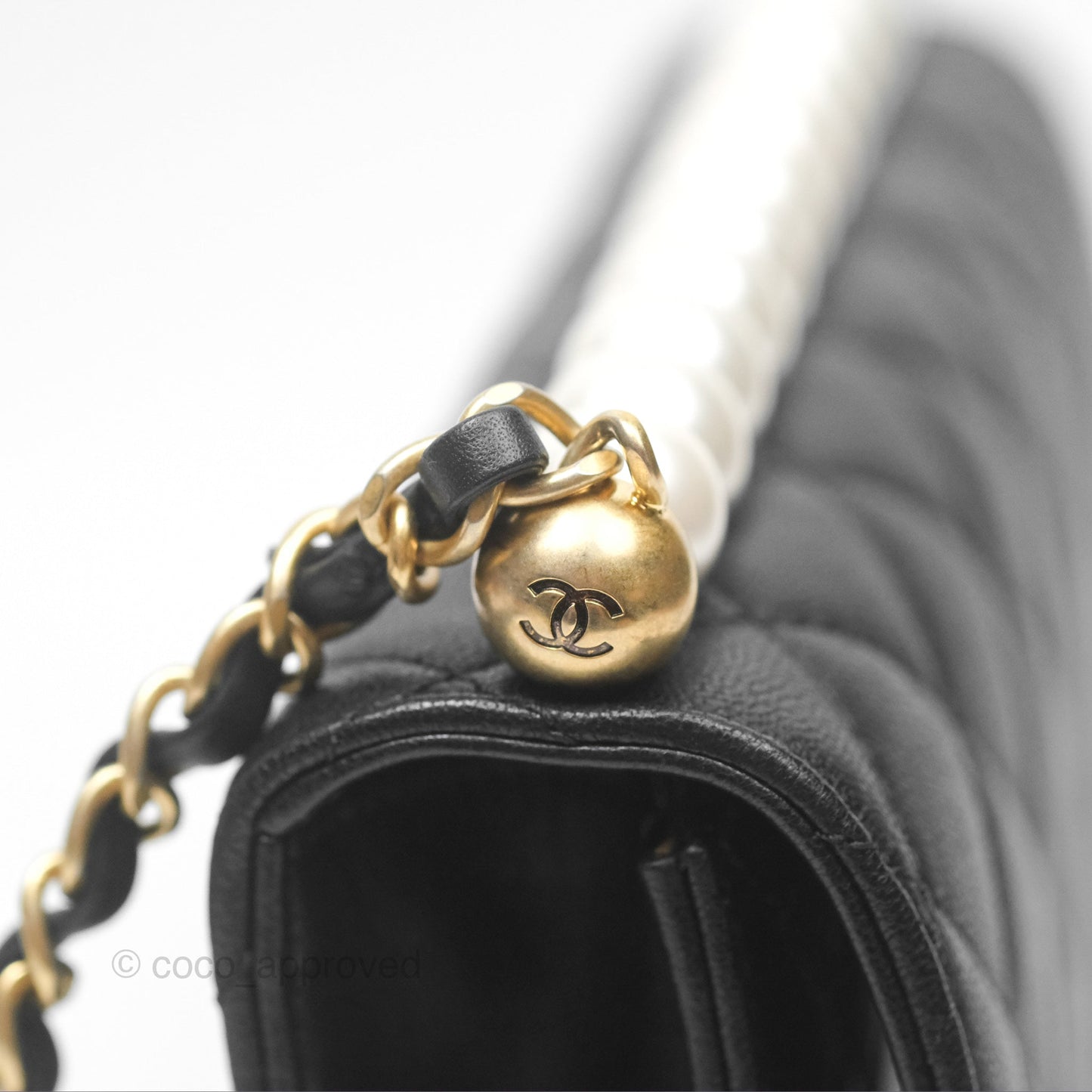 Chanel Small Chic Pearls Flap Quilted Black Goatskin Aged Gold Hardware