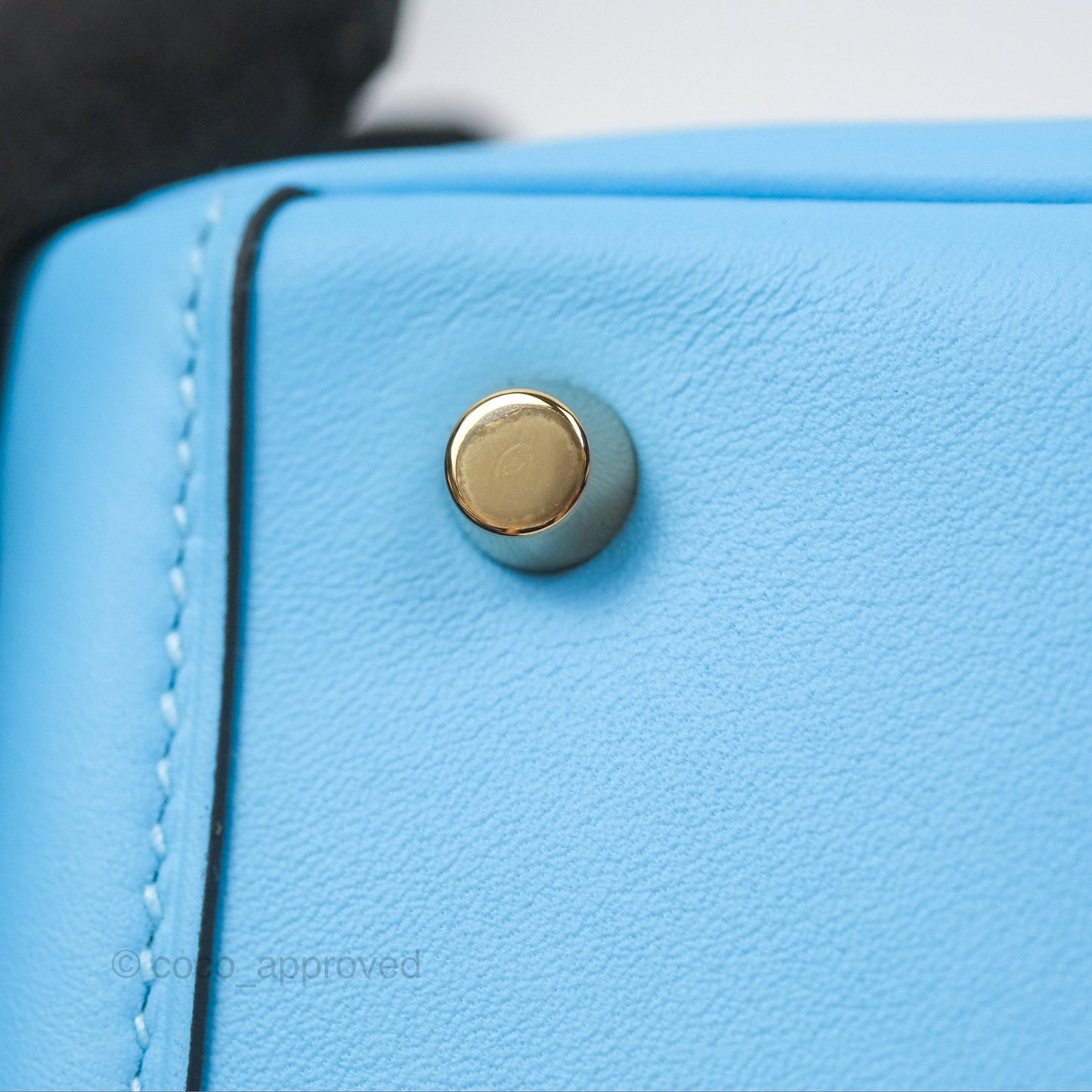 Hermès Mini Lindy 20 Celeste Swift Gold Hardware
