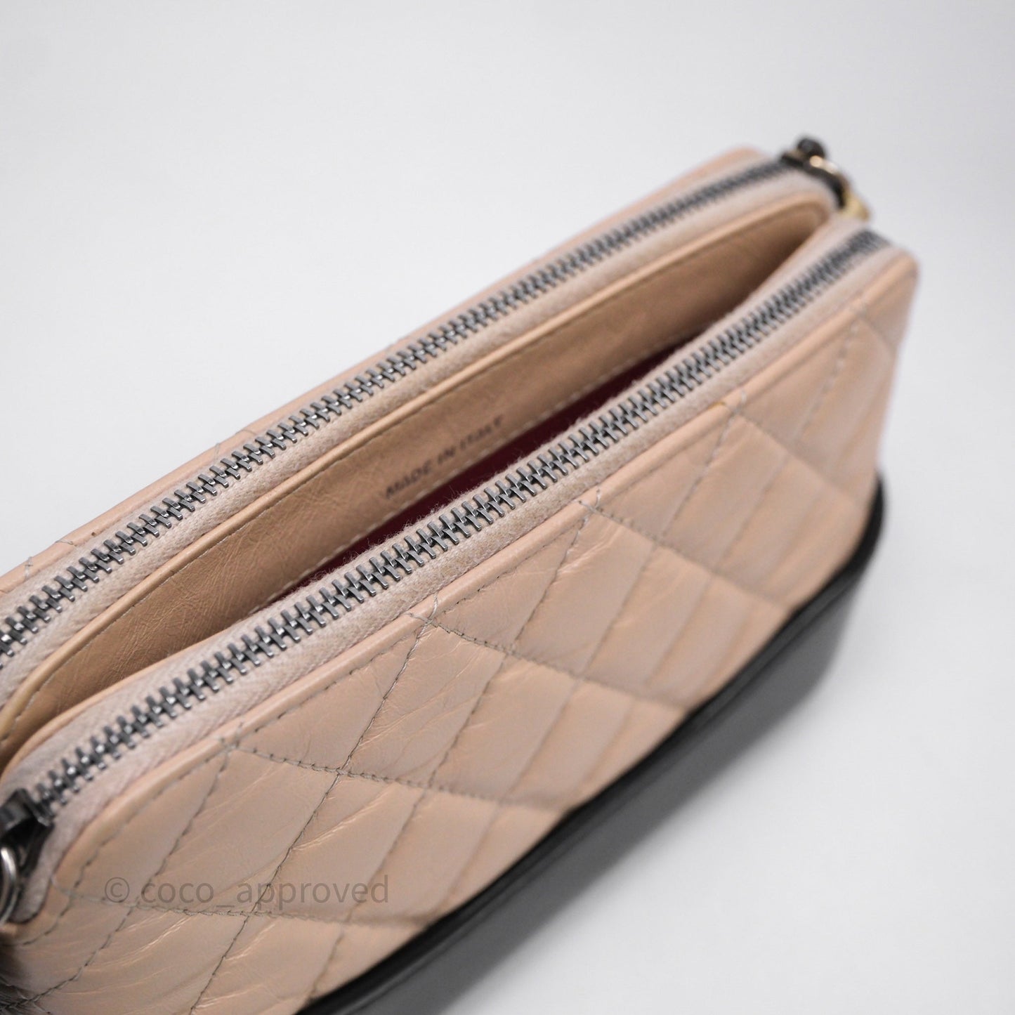 Chanel Gabrielle Clutch With Chain Aged Calfskin Black Beige Mixed Hardware