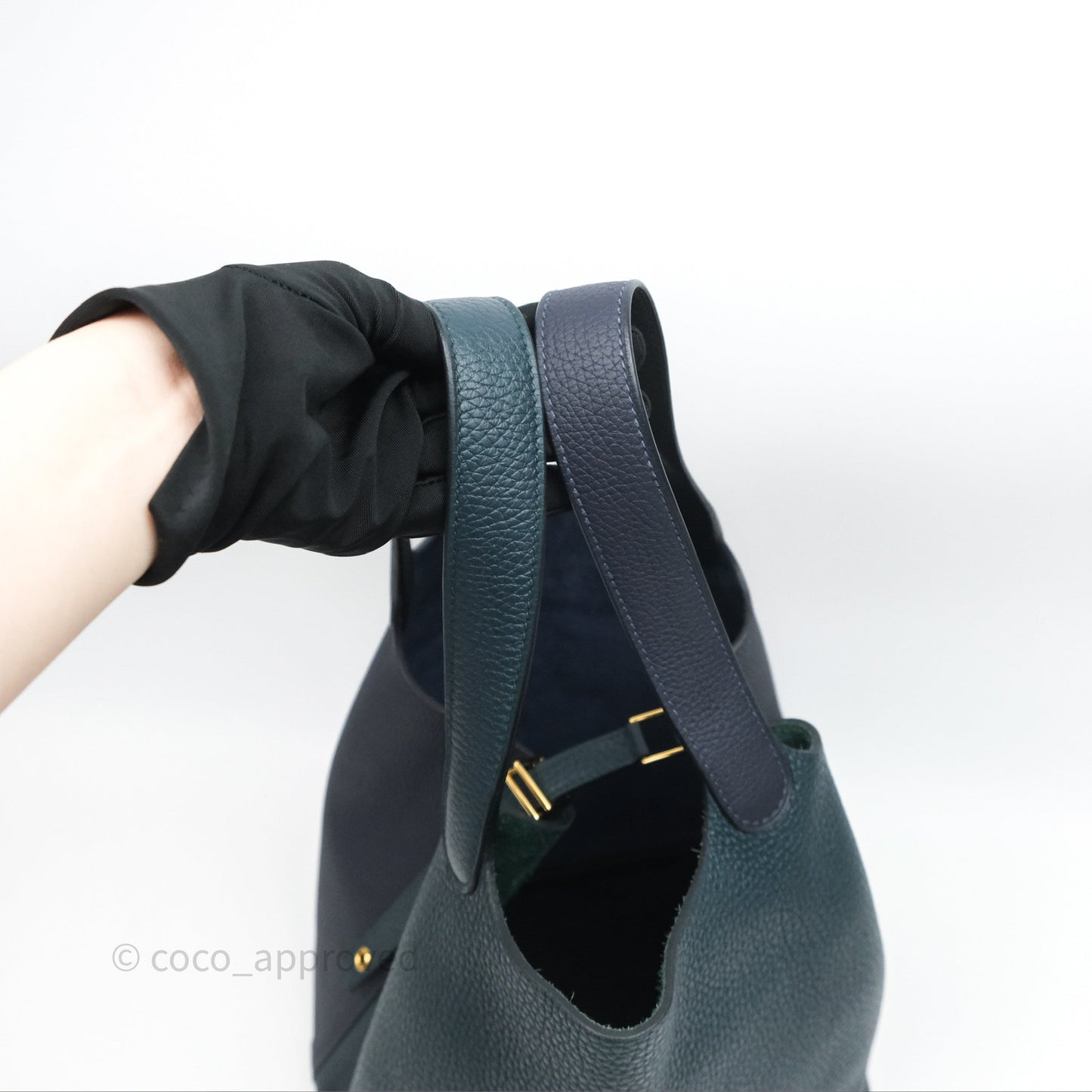 Hermès Picotin Lock 22 Casaque Vert Cyprès 6O/ Bleu Nuit 2Z/ Black Noir 89 Clemence Gold Hardware