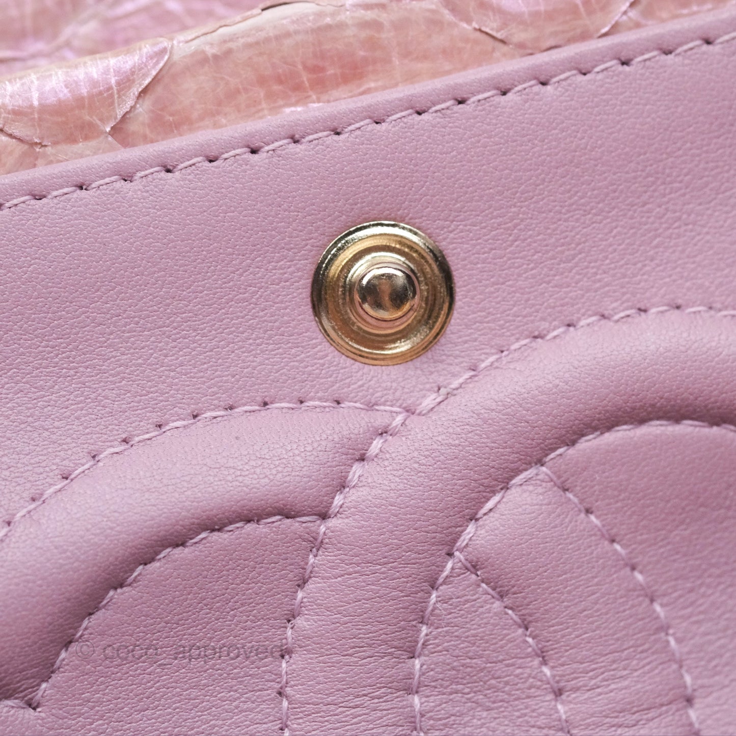 Chanel Classic M/L Medium Flap Quilted Iridescent Pink Python Gold Hardware