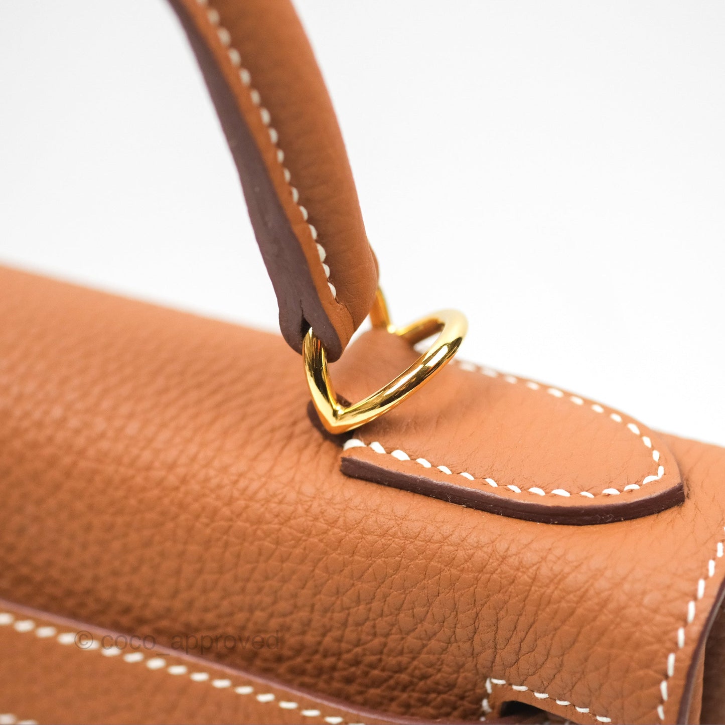 Hermès Kelly 28 Retourne Gold Togo Gold Hardware