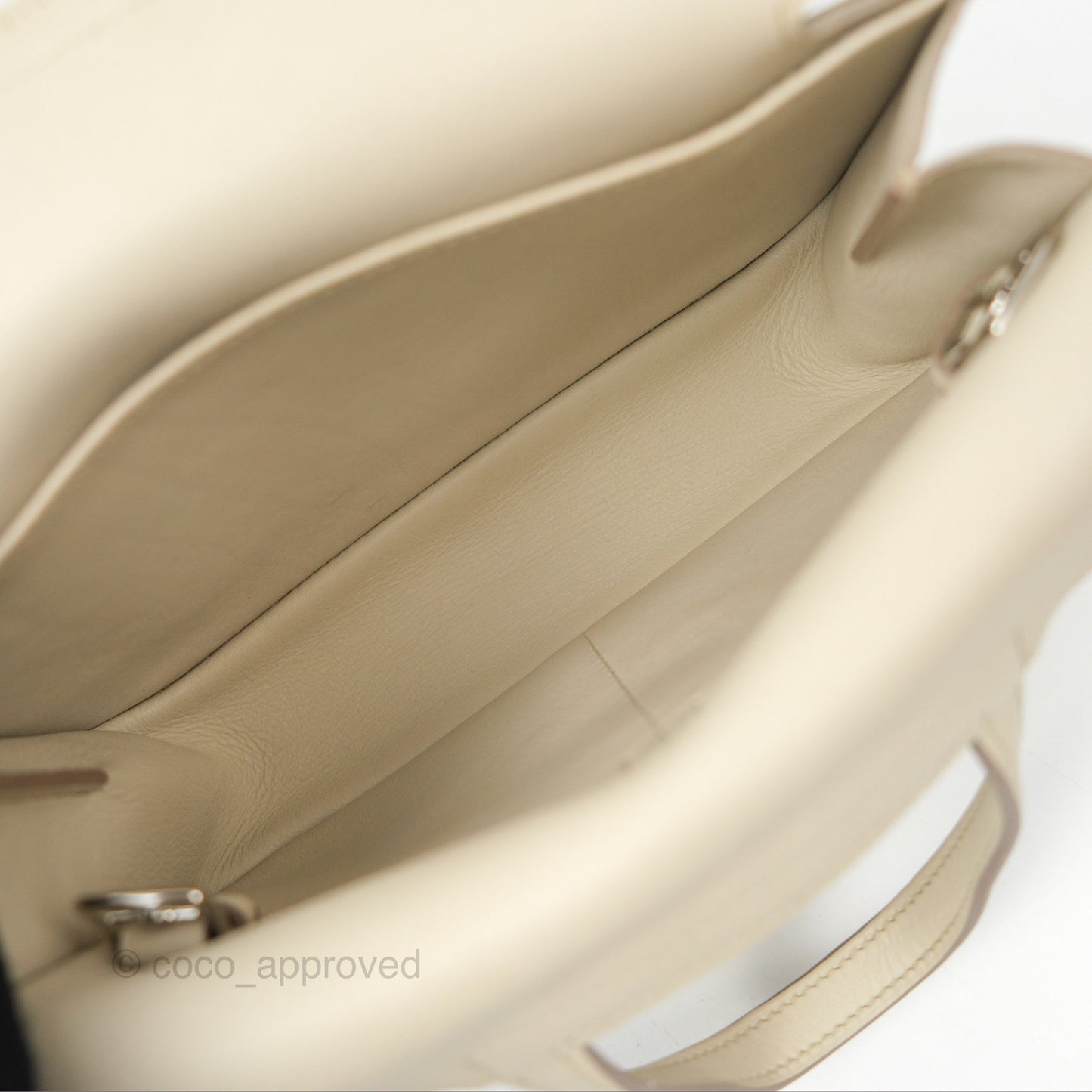 Hermès Halzan 22 Mini Craie Swift Palladium Hardware