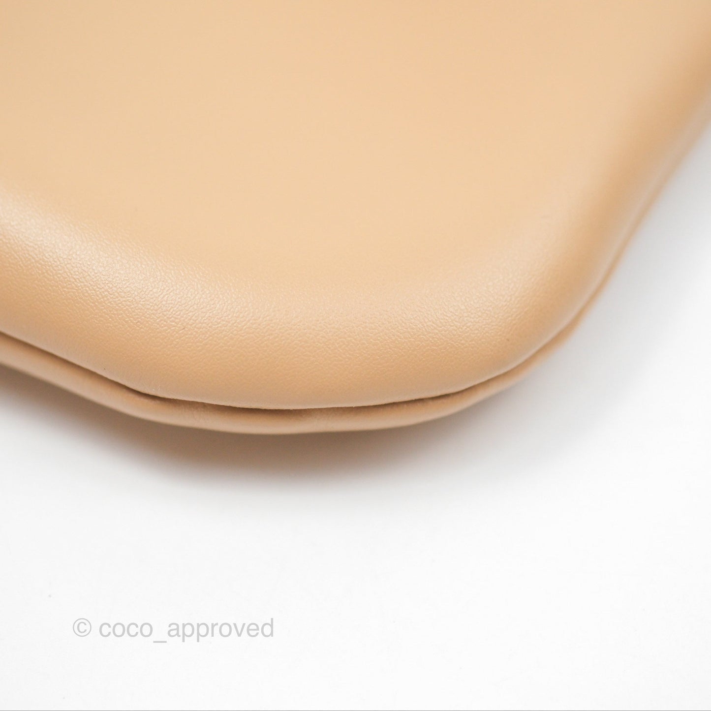 Miu Miu Ivy Leather Bag Beige