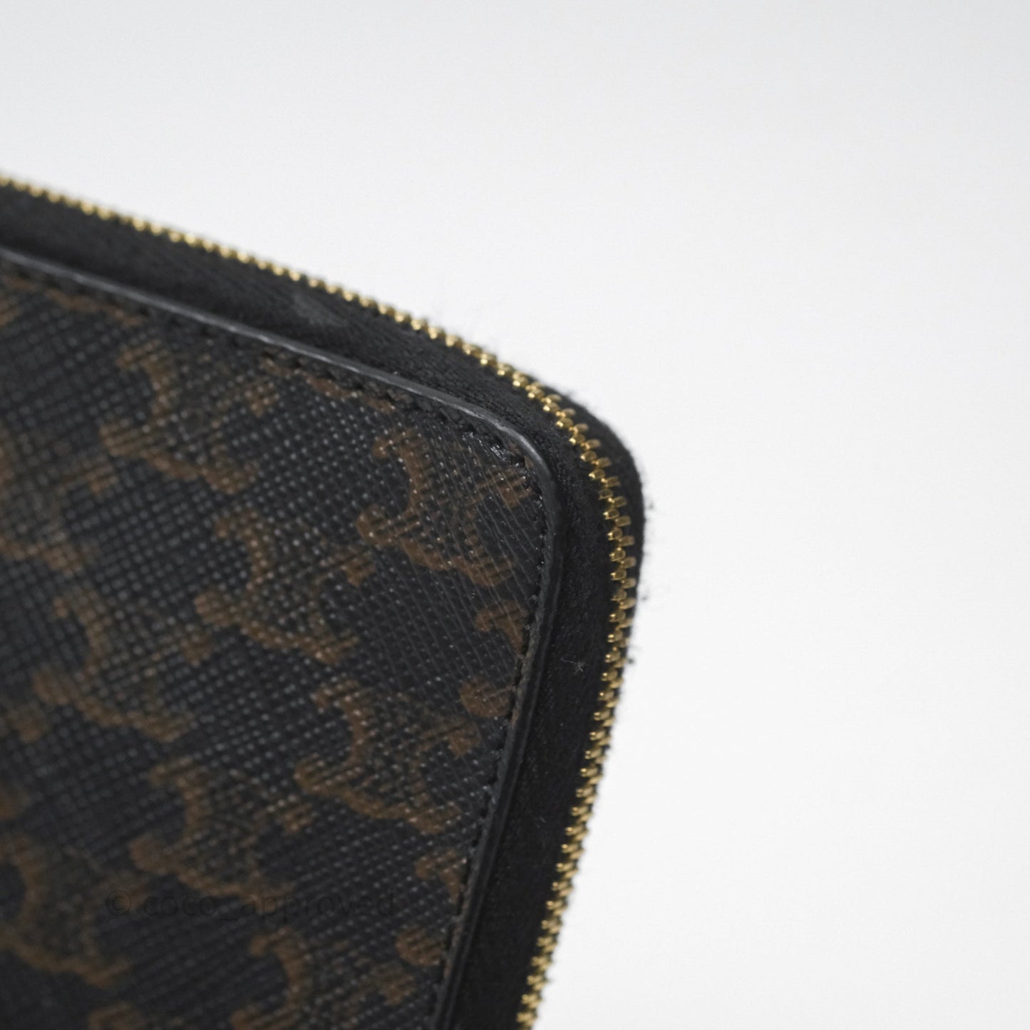 Celine Zipped Purse with Removable Card Holder in Tan Triomphe Canvas/ Lambskin