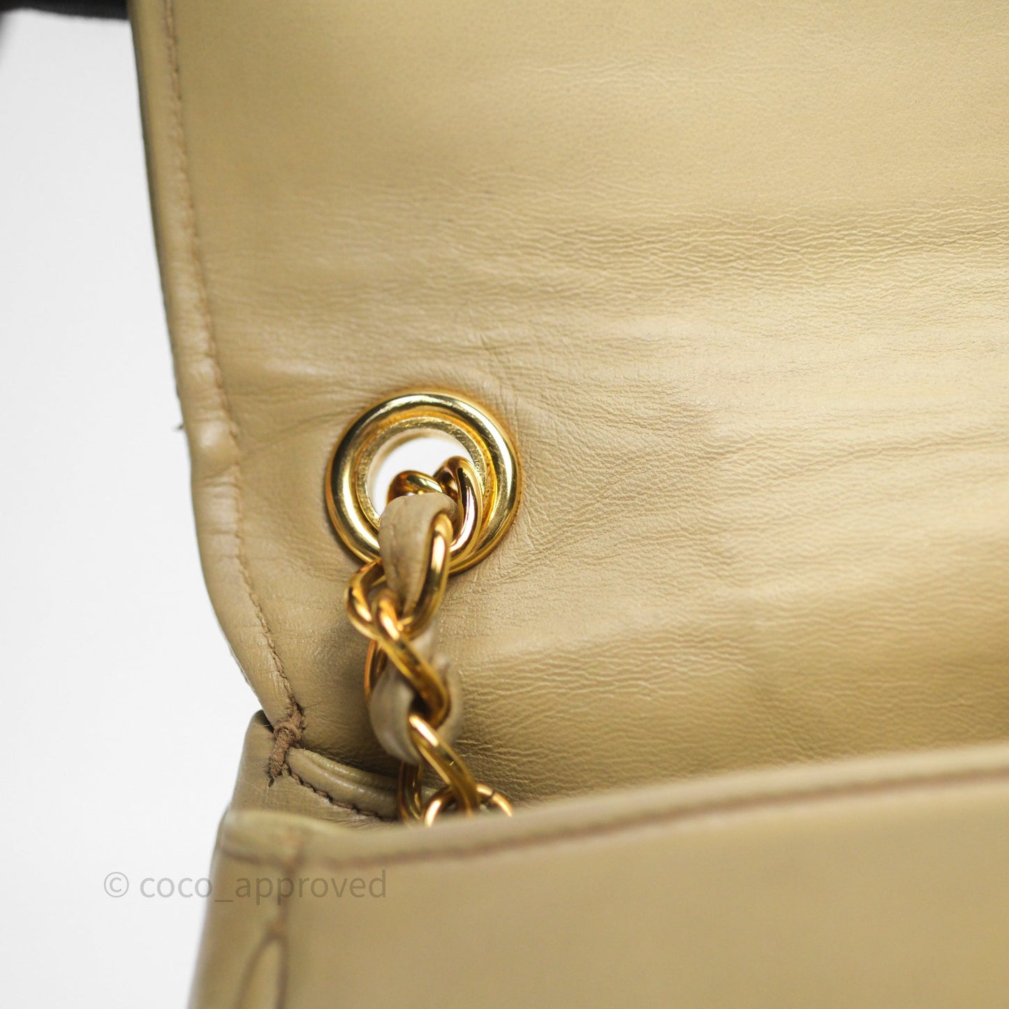 Chanel Vintage CC Flap Bag Beige Lambskin Gold Hardware