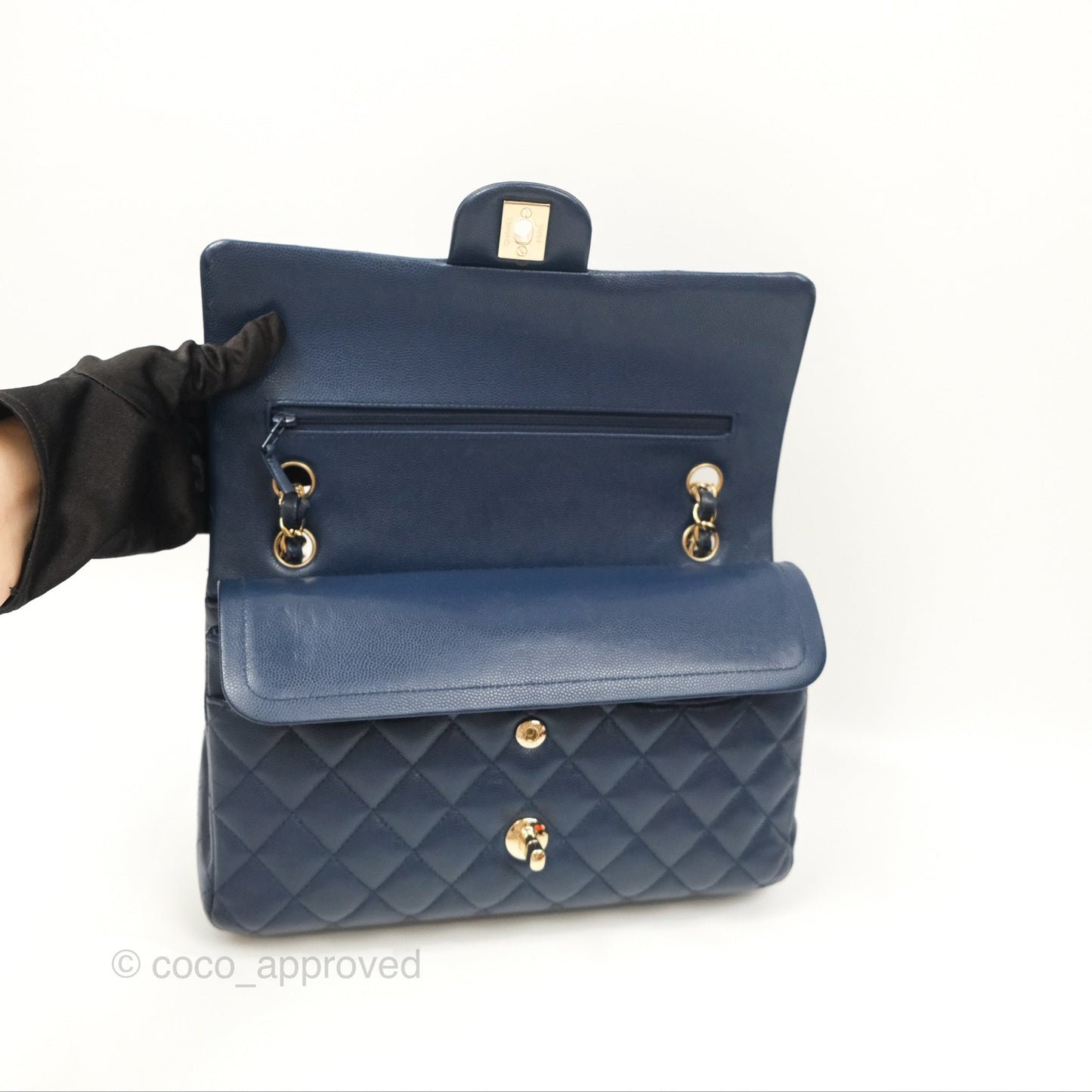 Chanel M/L Medium Classic Flap Quilted Navy Caviar Gold Hardware