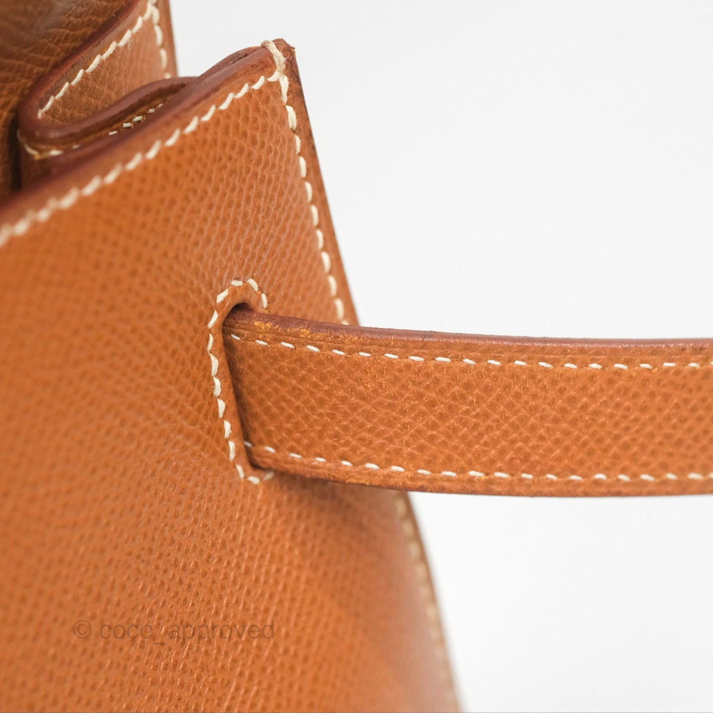 Hermès Kelly 32 Sellier Gold Epsom Gold Hardware