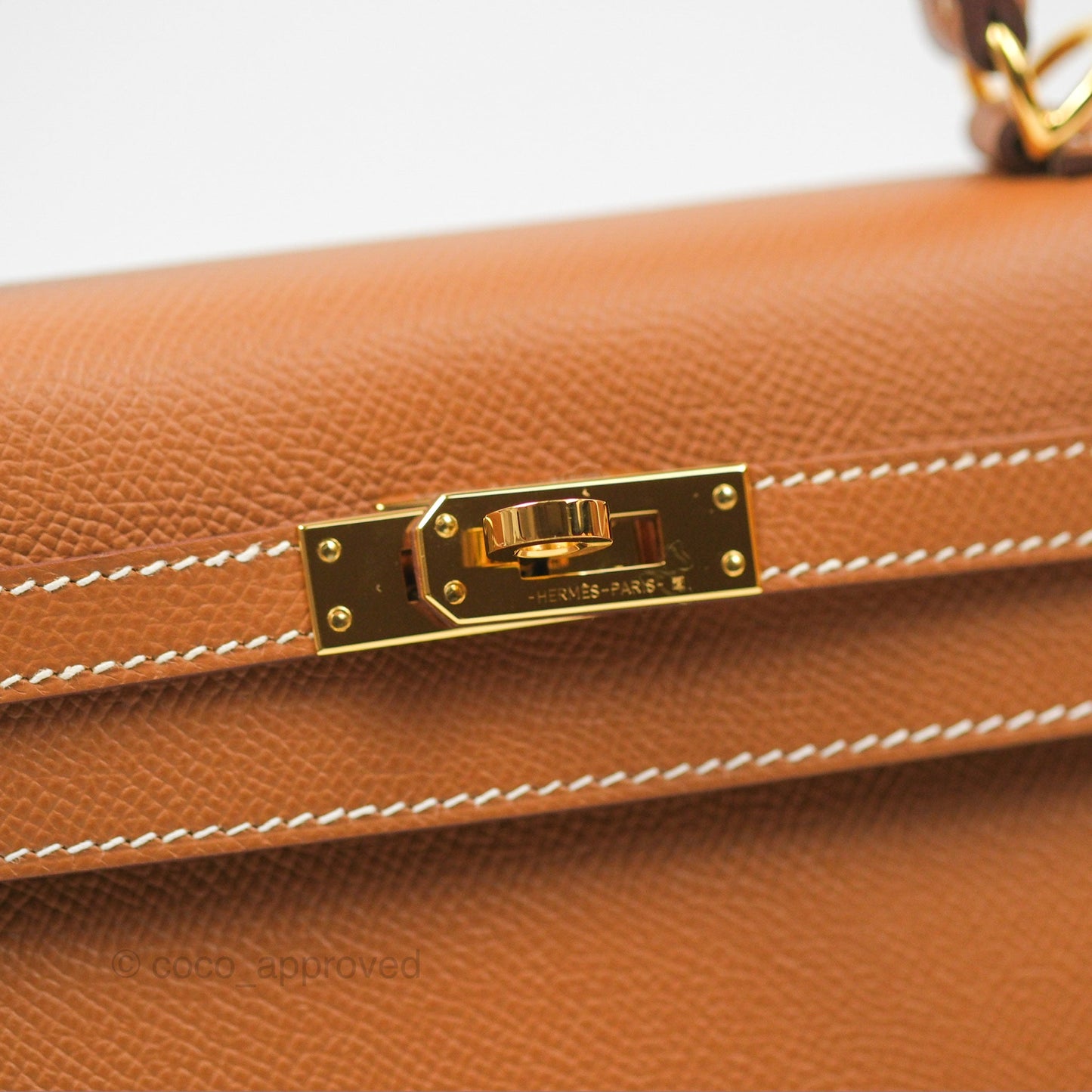 Hermès Kelly 25 Sellier Gold Epsom Gold Hardware
