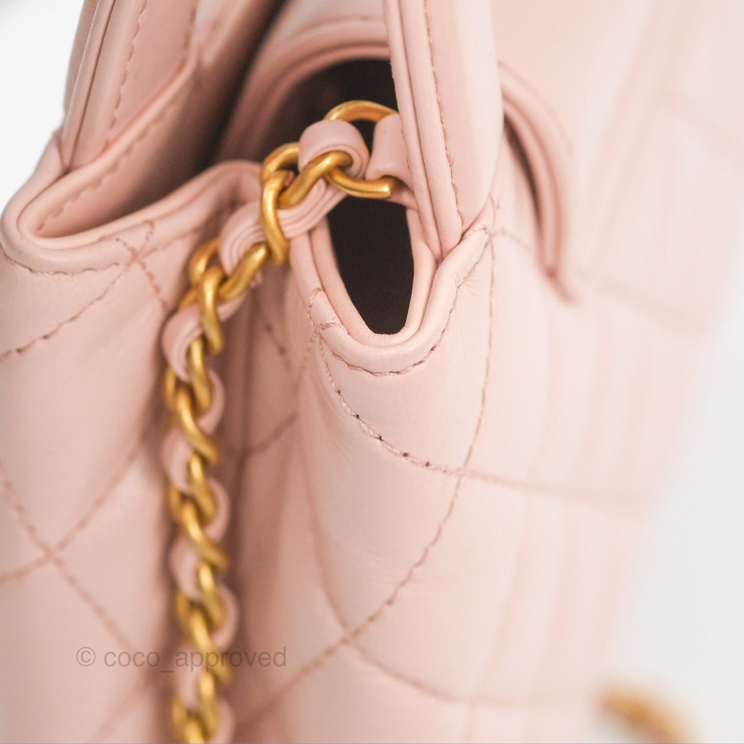Chanel Kelly Bag Light Pink Shiny Calfskin Aged Gold Hardware