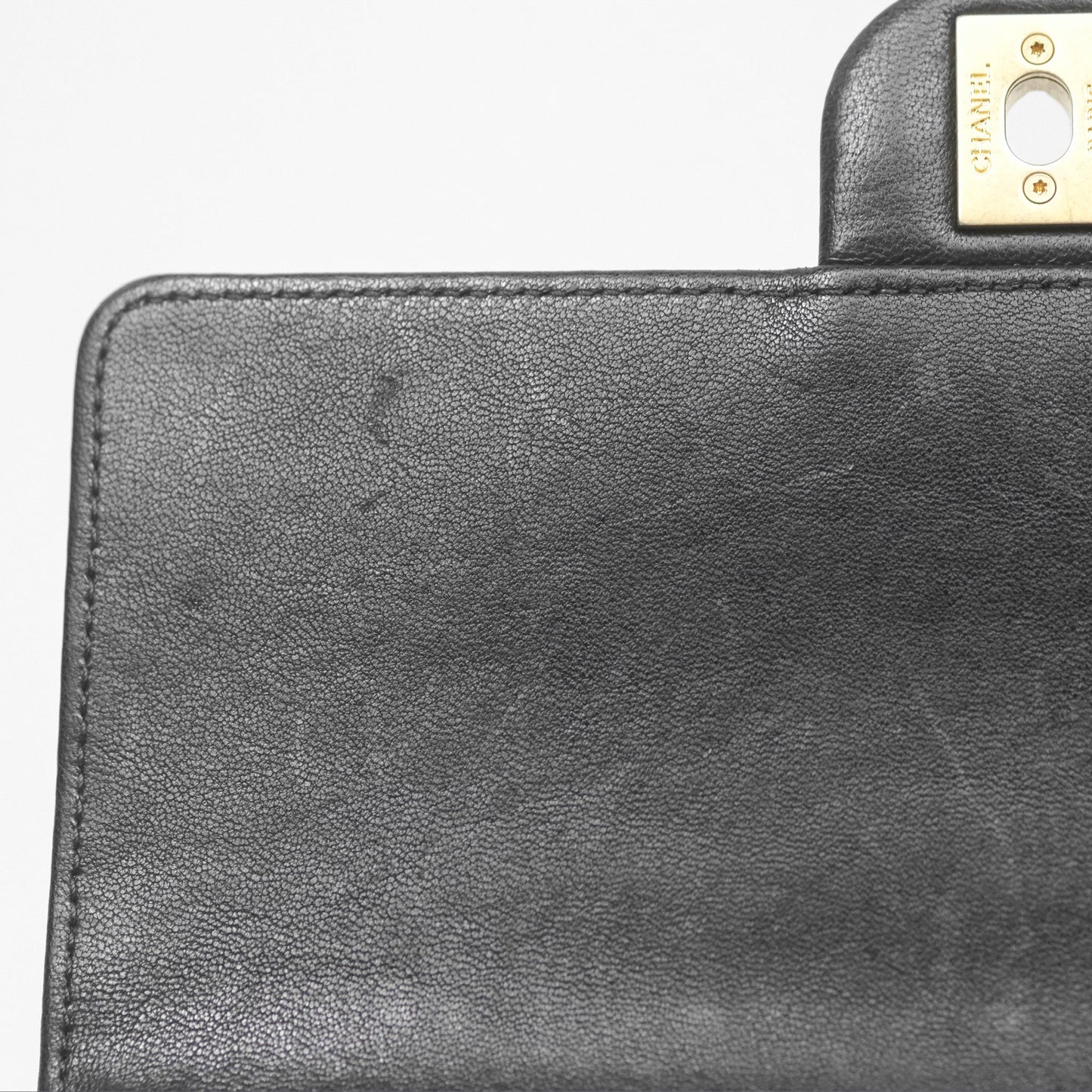 Chanel Small Chic Pearls Flap Quilted Black Goatskin Aged Gold Hardware
