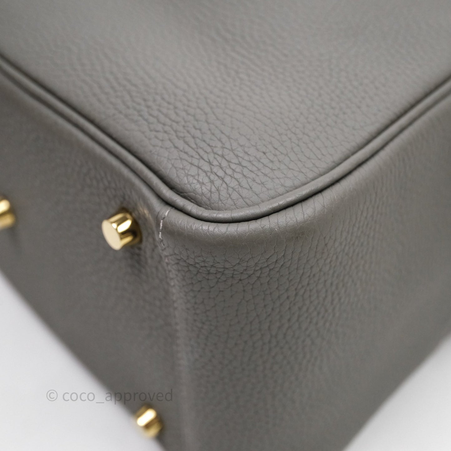Hermès Lindy 26 Taurillion Clemence Gris Meyer 0L Gold Hardware