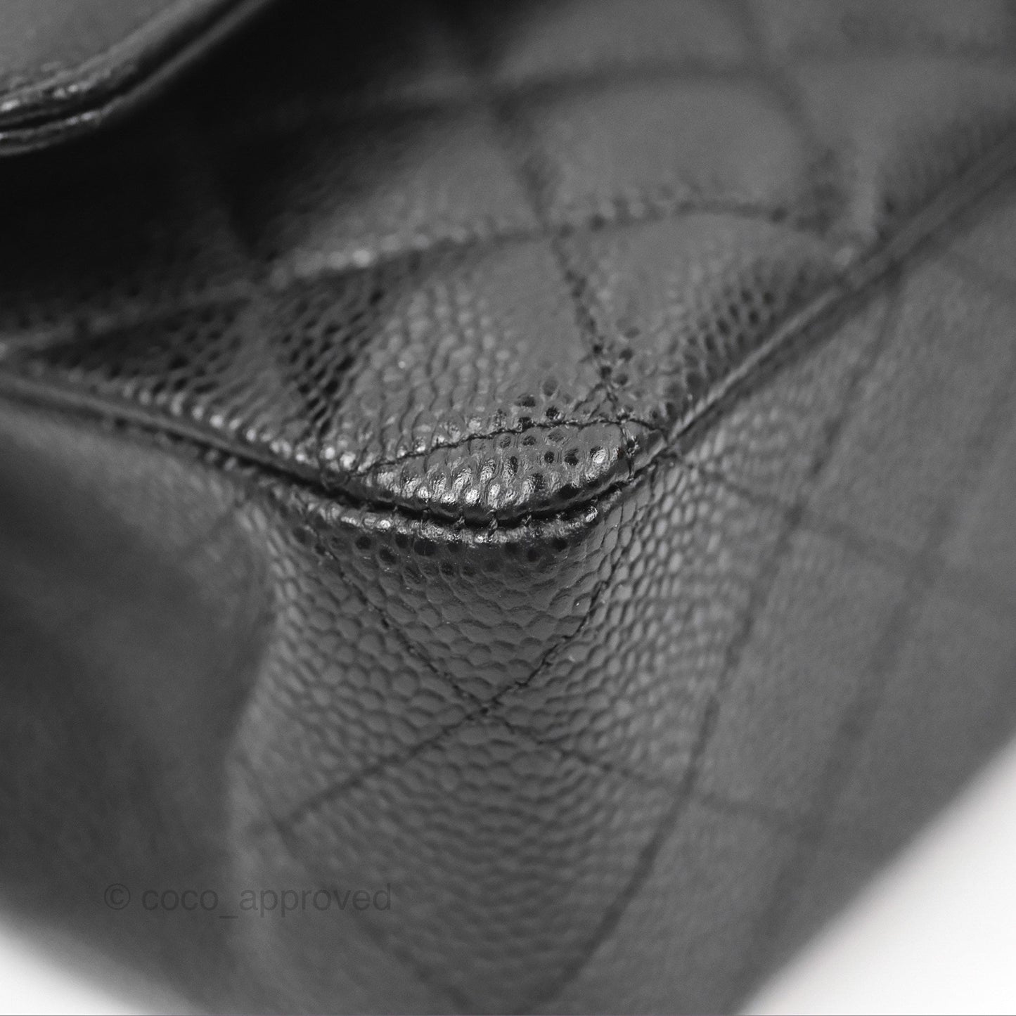 Chanel Classic M/L Medium Flap Quilted Black Caviar Gold Hardware