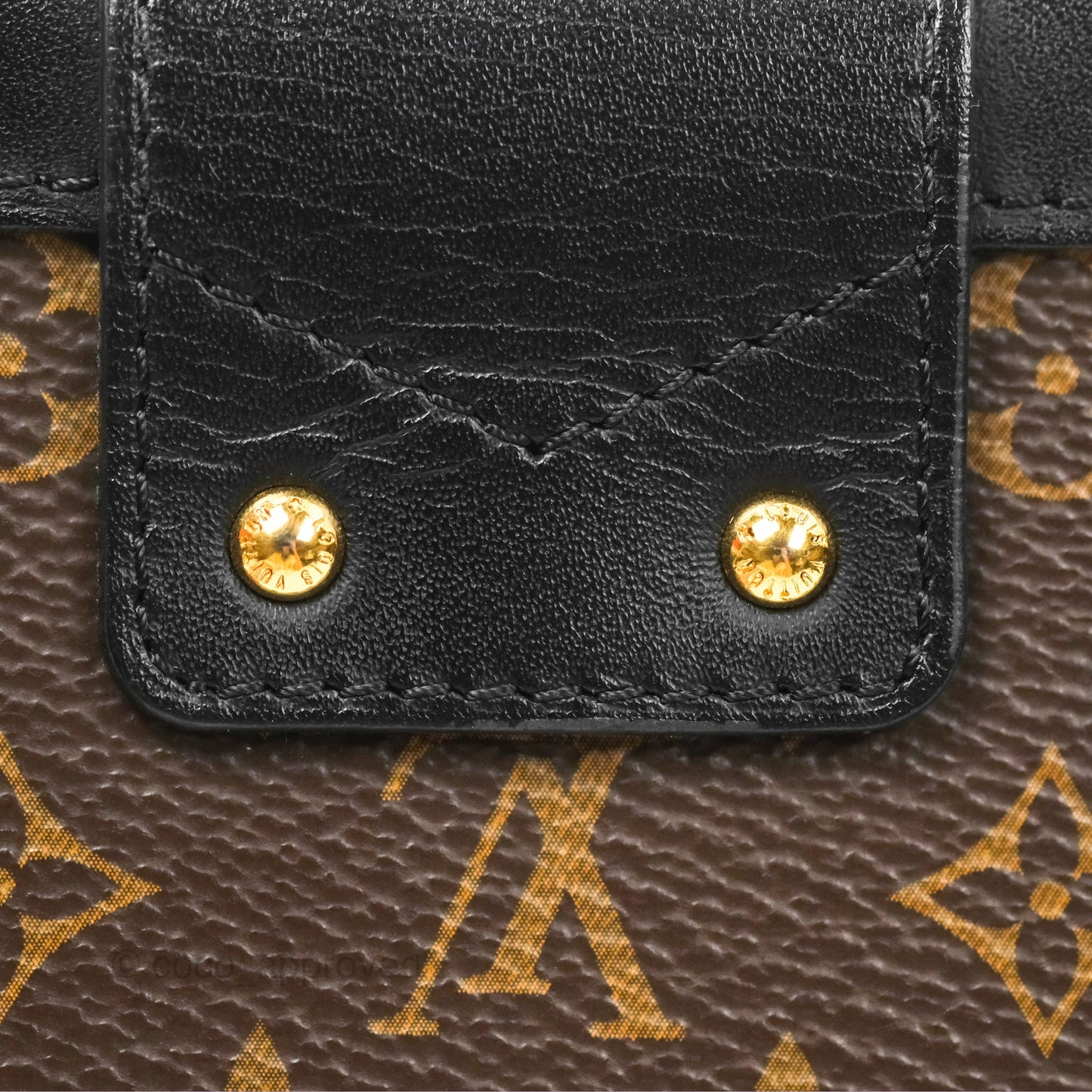 Louis Vuitton Monogram Petite Malle