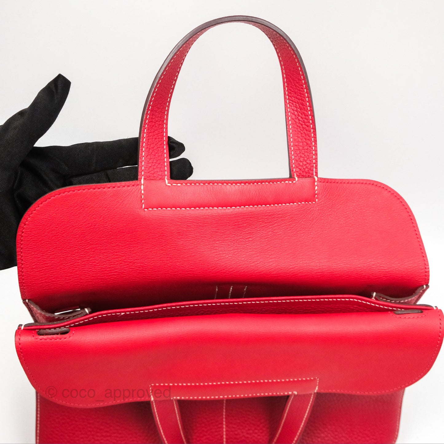 Hermès Halzan 31 Rouge Casque Clemence Palladium Hardware