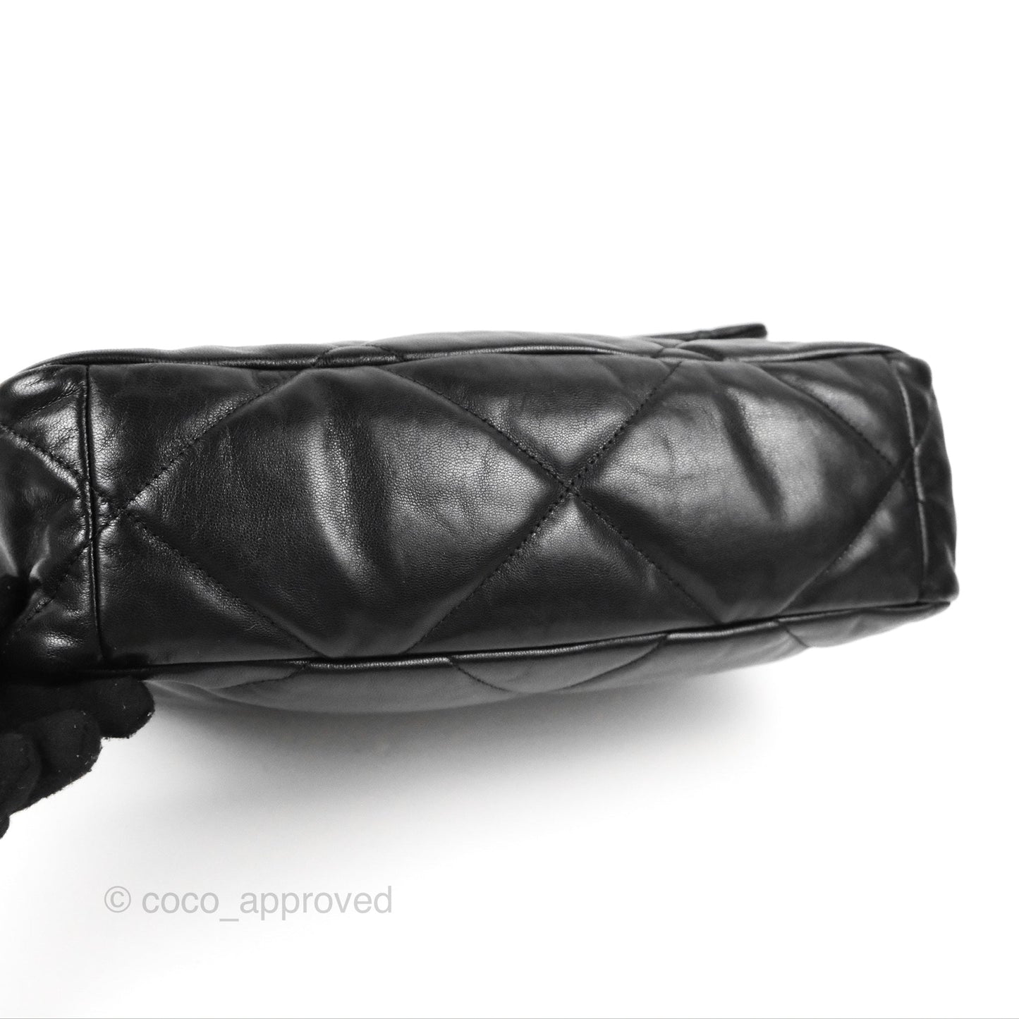 Chanel 19 Medium Black Goatskin Mixed Hardware