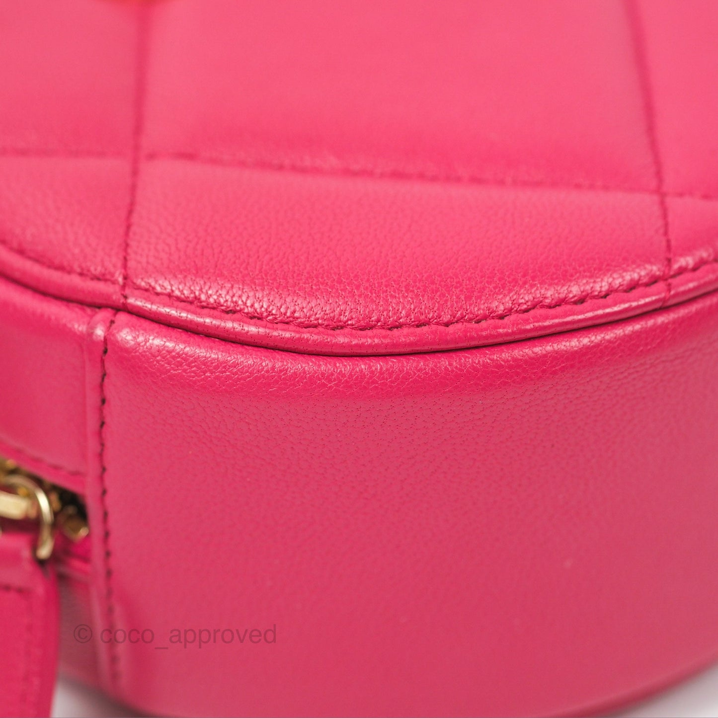 Chanel 19 Round Clutch With Chain Dark Pink Mixed Hardware