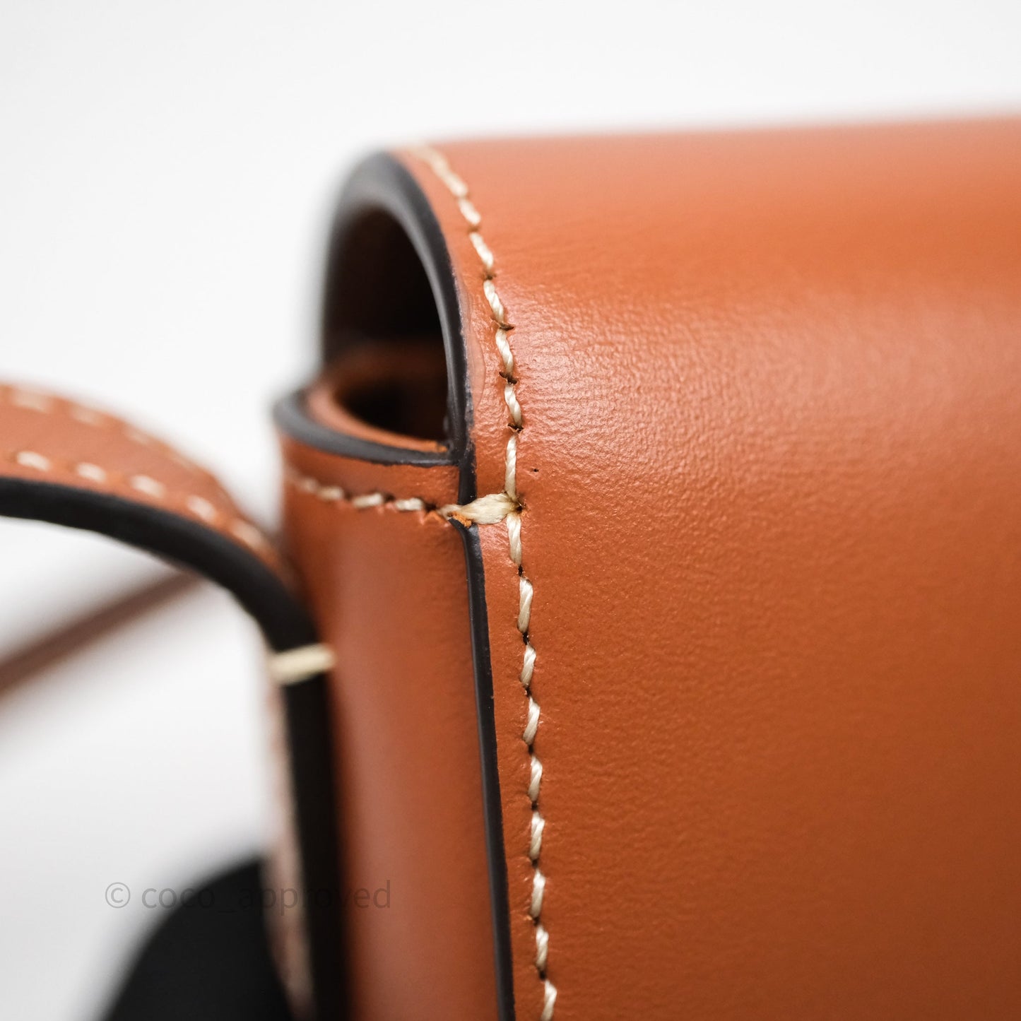 Celine Mini Besace Cuir Triomphe Tan Smooth Calfskin