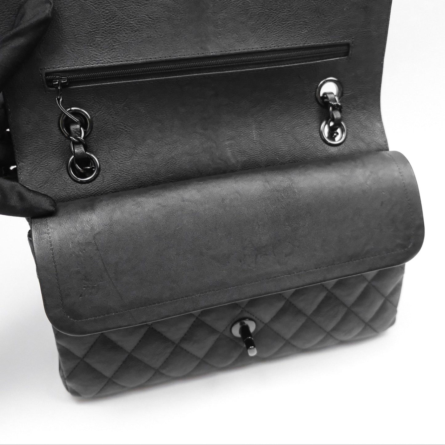 Chanel Classic Quilted M/L Medium Double Flap So Black Calfskin
