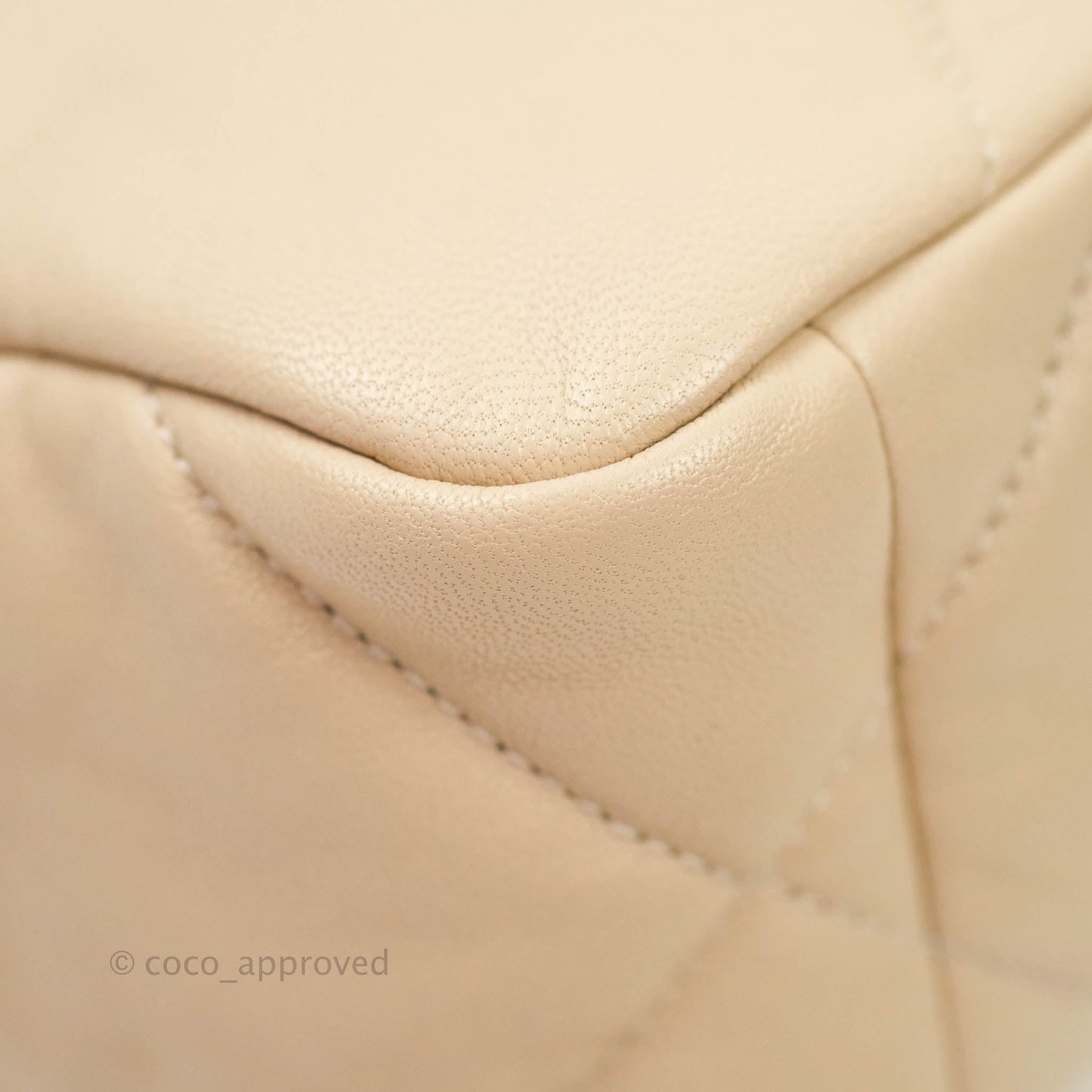 Chanel 19 Small Beige Mixed Hardware 20S