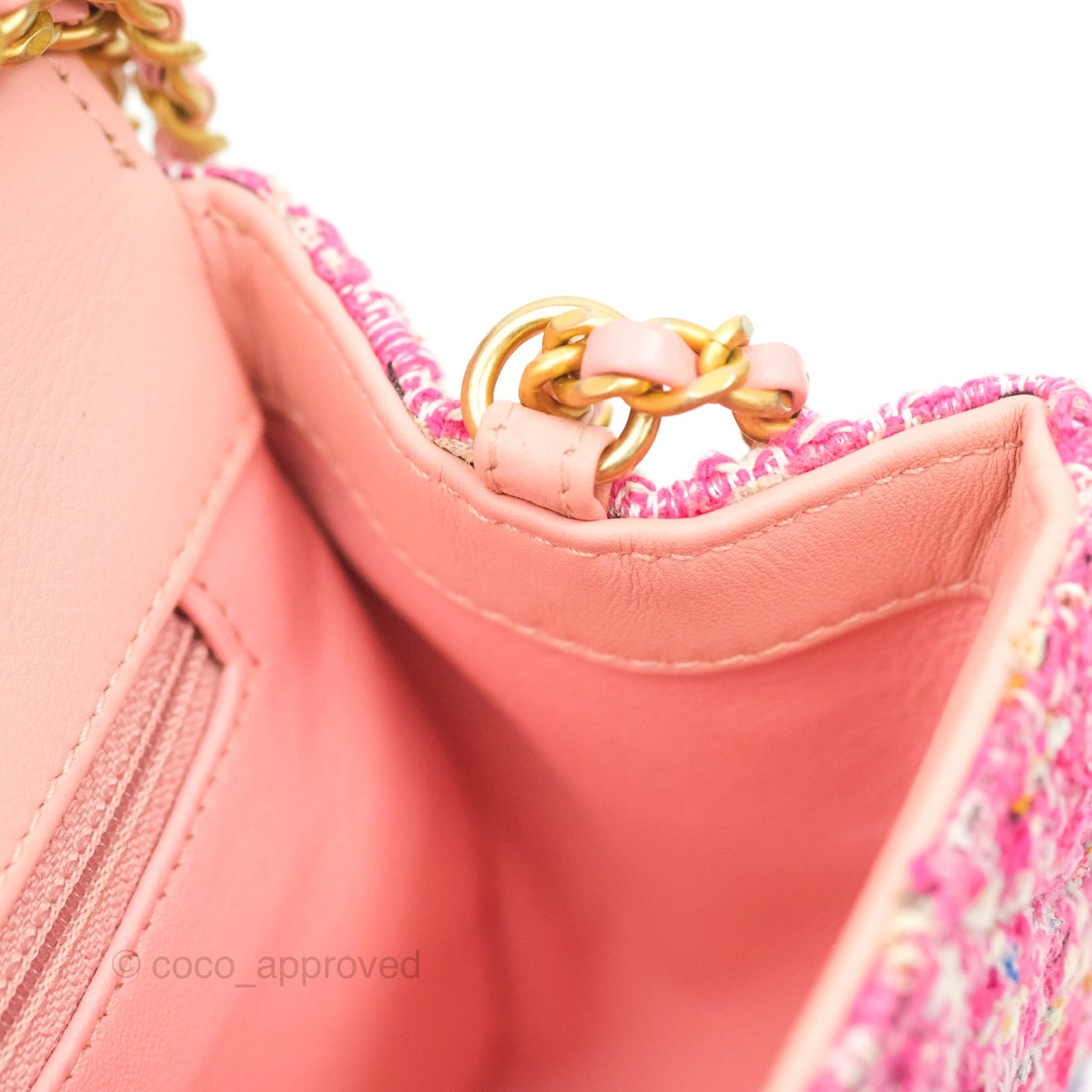 Chanel Quilted Small CC Filigree Flap Pink Tweed