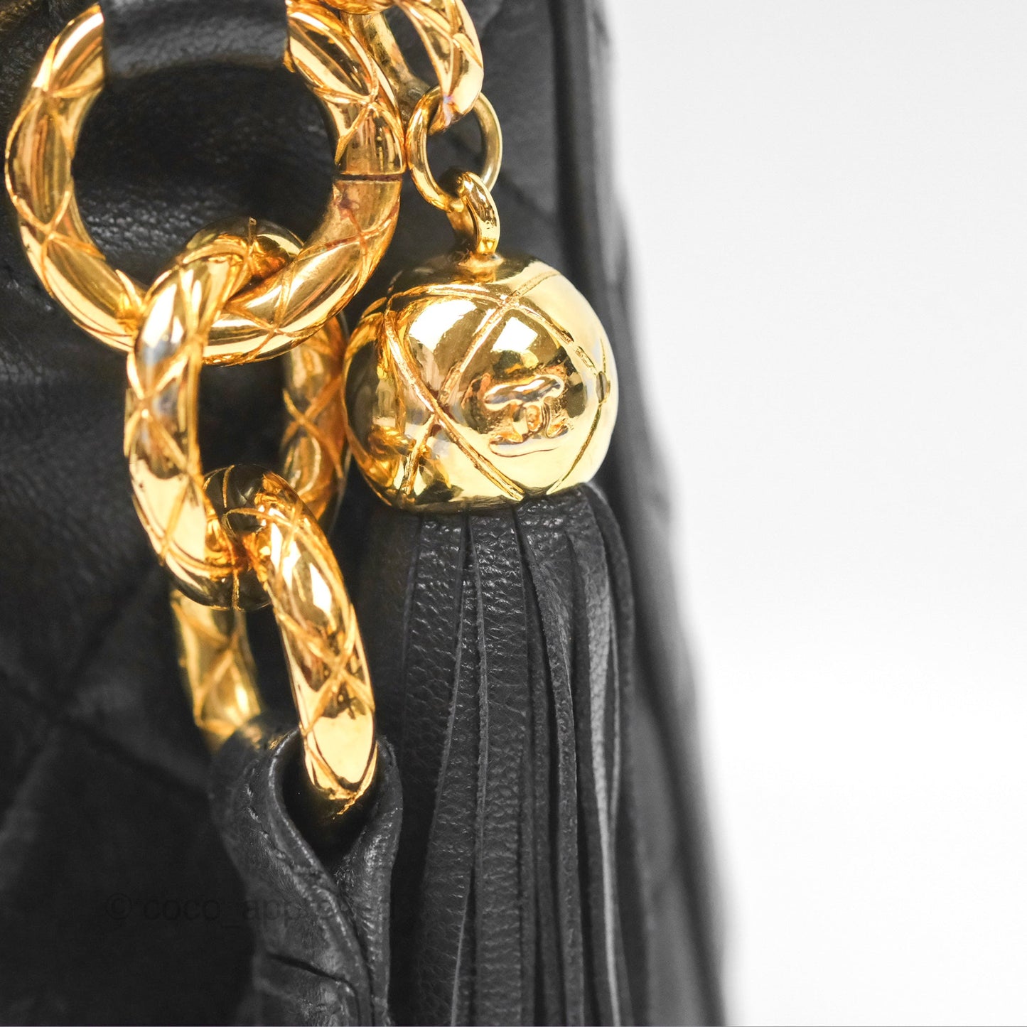 Chanel Vintage Quilted Shoulder Bag Black Lambskin Gold Hardware