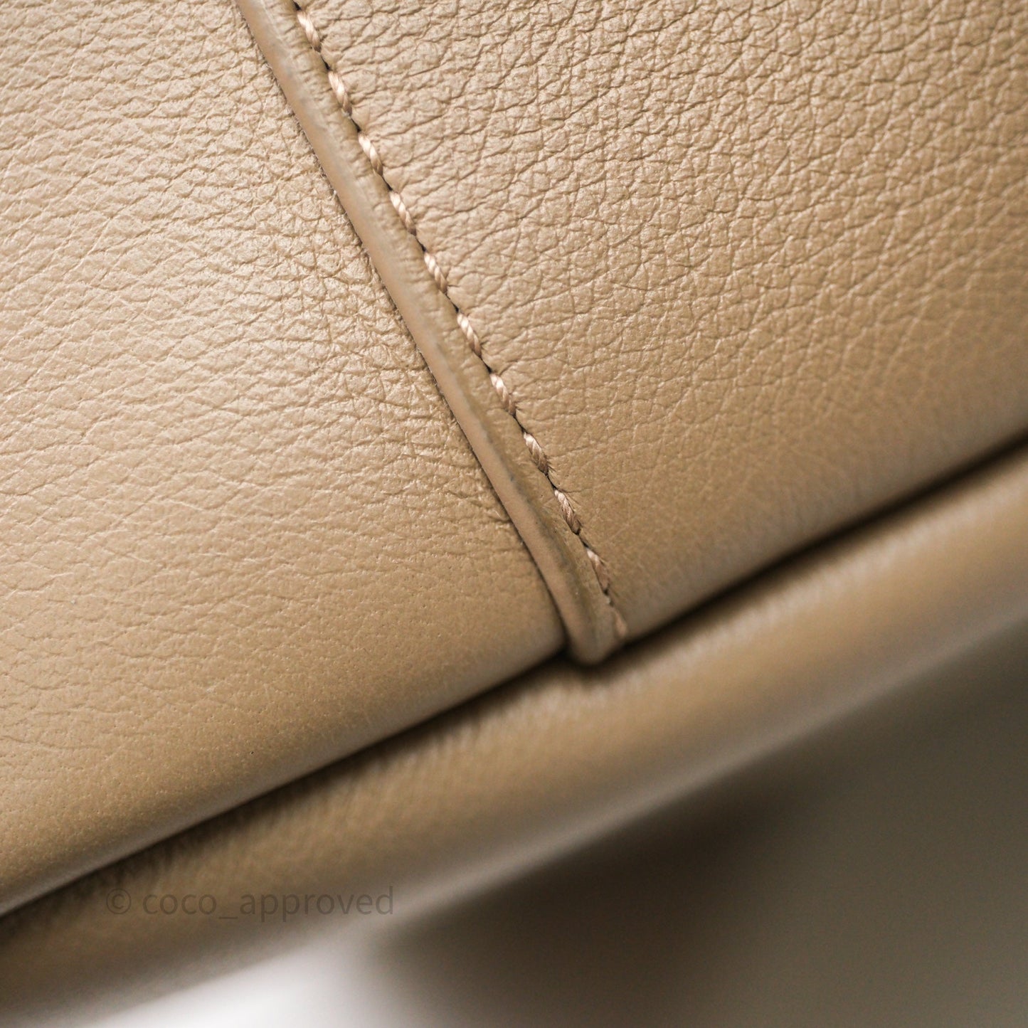 Saint Laurent LE 5 à 7 Supple Large Dusty Grey Grained Leather Gold Hardware