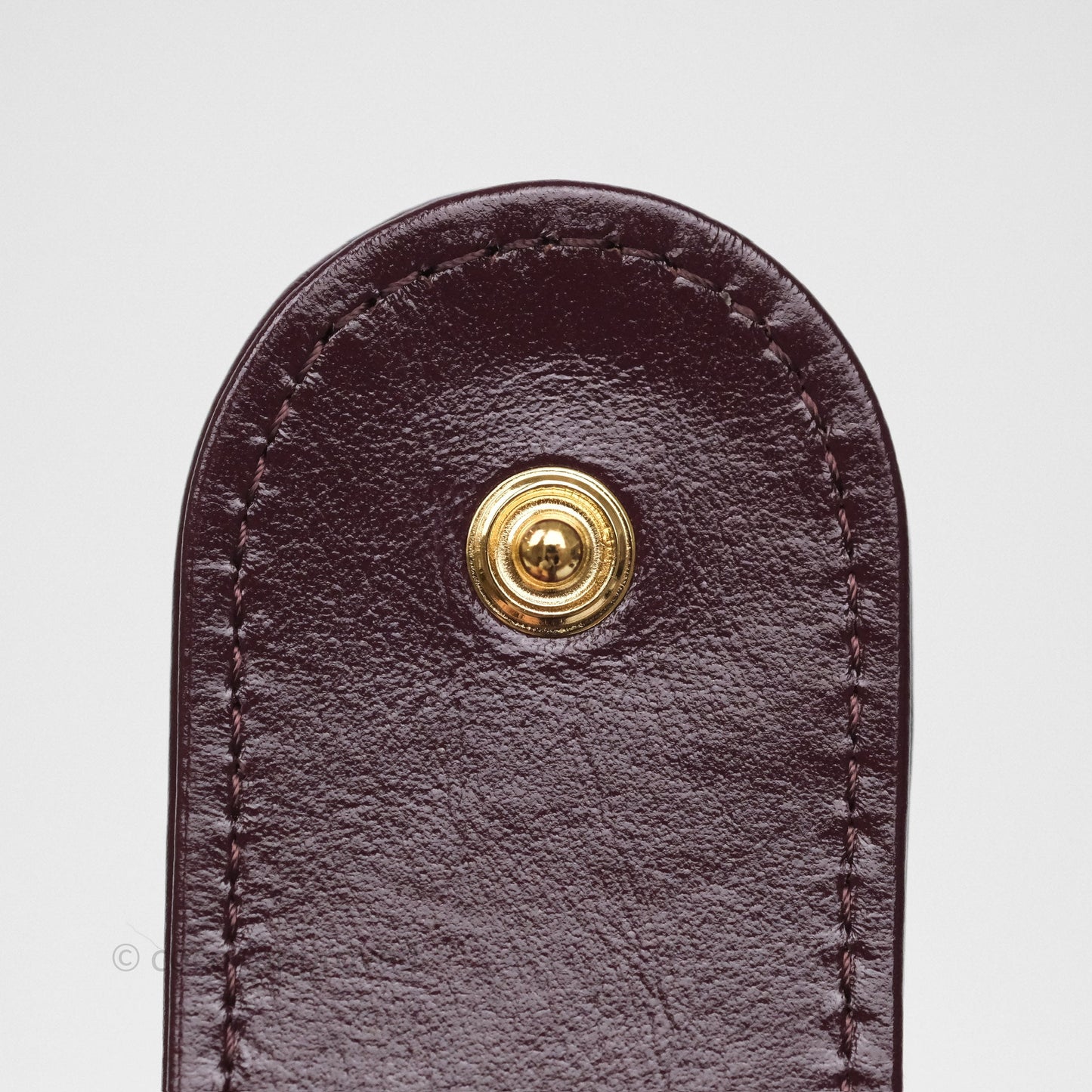 Chanel Mini Hobo Pouch Dark Burgundy Shiny Crumpled Calfskin Aged Gold Hardware