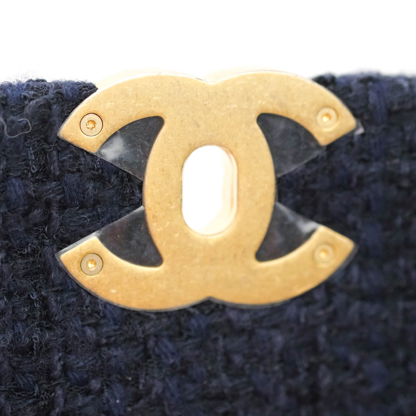 Chanel 19 Medium Tweed Navy Mixed Hardware