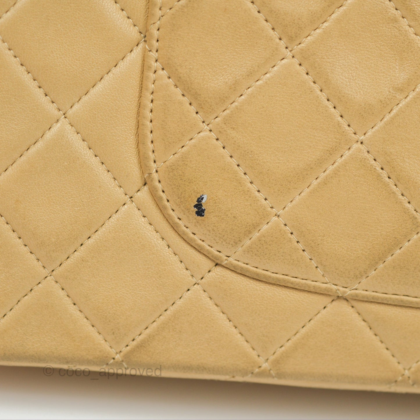 Chanel Vintage Medium Classic Flap Beige Lambskin 24K Gold Hardware