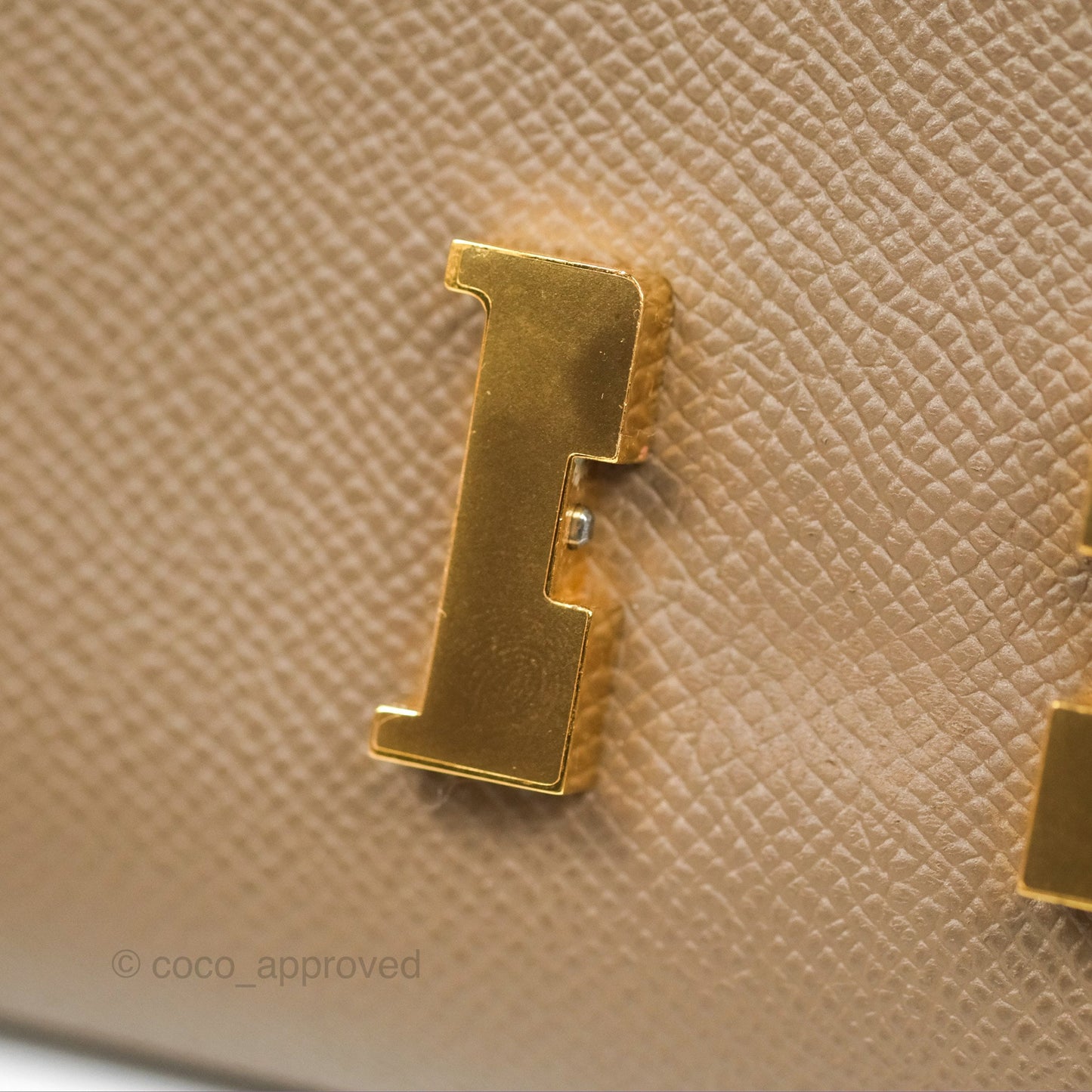 Hermès Constance To Go Wallet Etoupe Epsom Gold Hardware