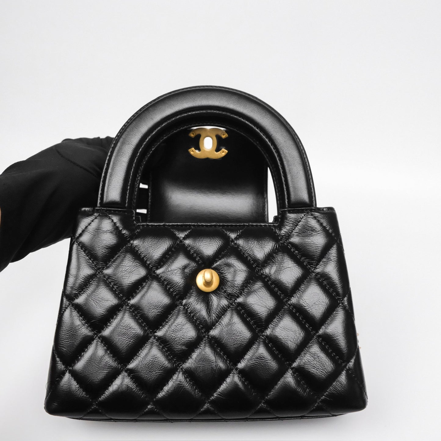Chanel Kelly Bag Quilted Black Shiny Crumpled Calfskin Aged Gold Hardware
