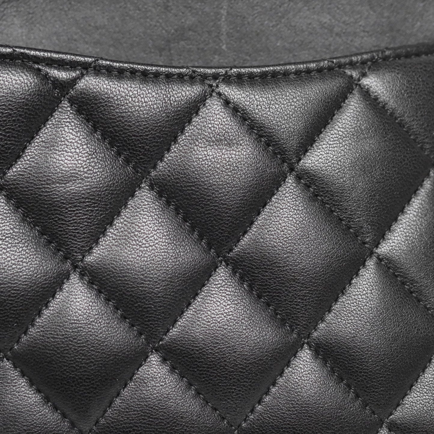Chanel Classic M/L Medium Flap Quilted Black Lambskin Silver Hardware