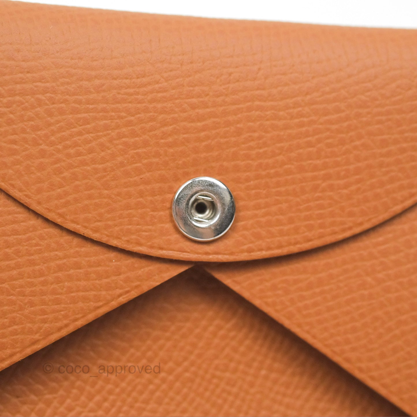 Hermès Calvi Card Holder Gold Epsom